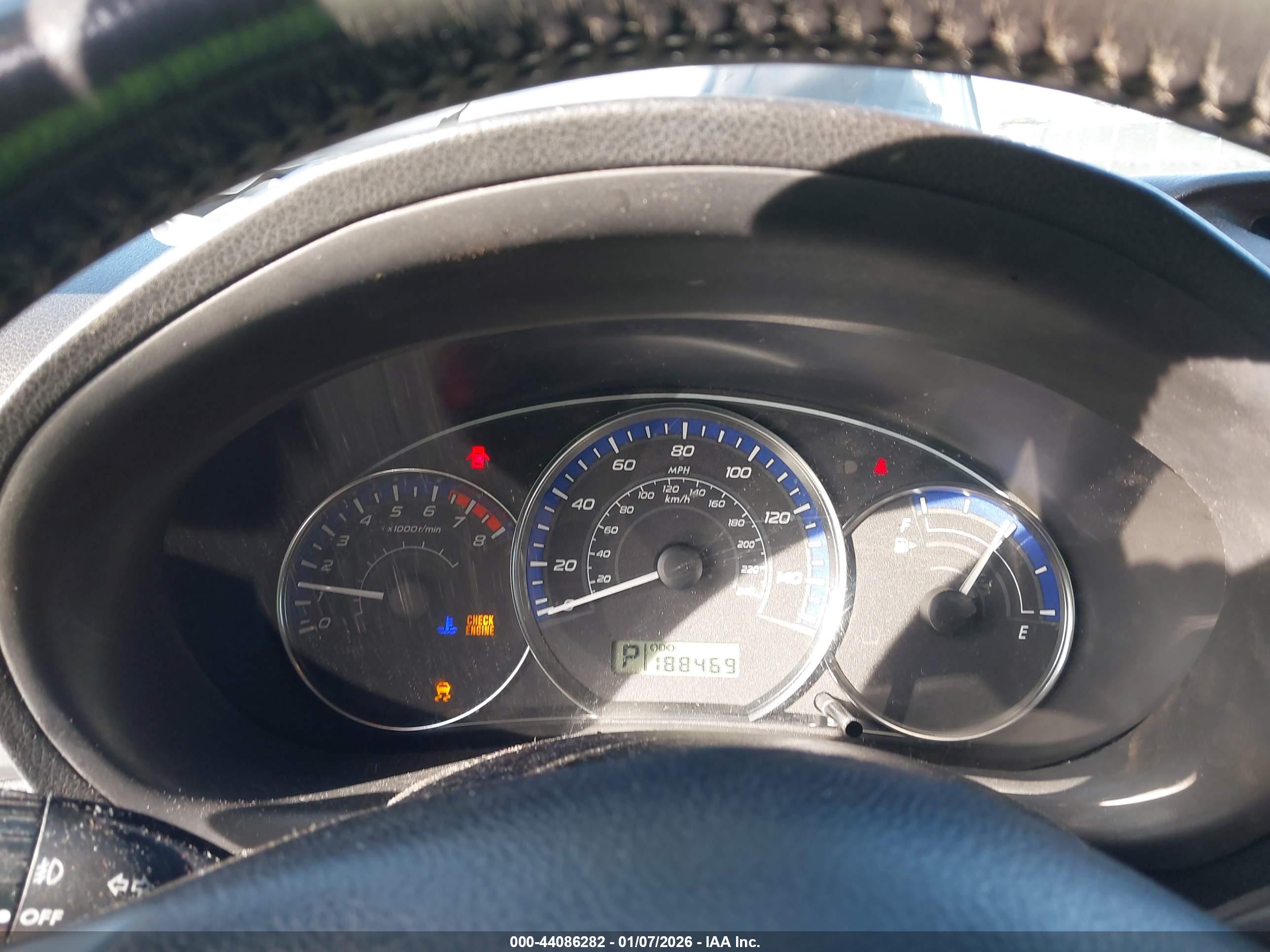 SUBARU FORESTER image 7