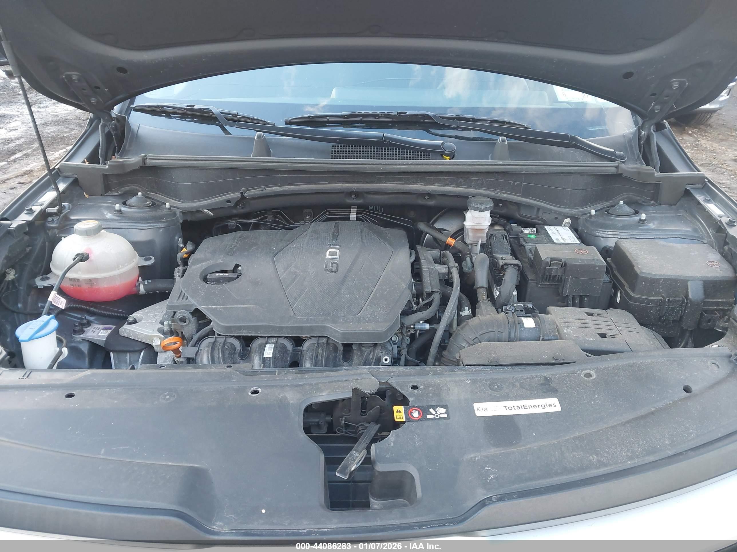 KIA SPORTAGE image 10