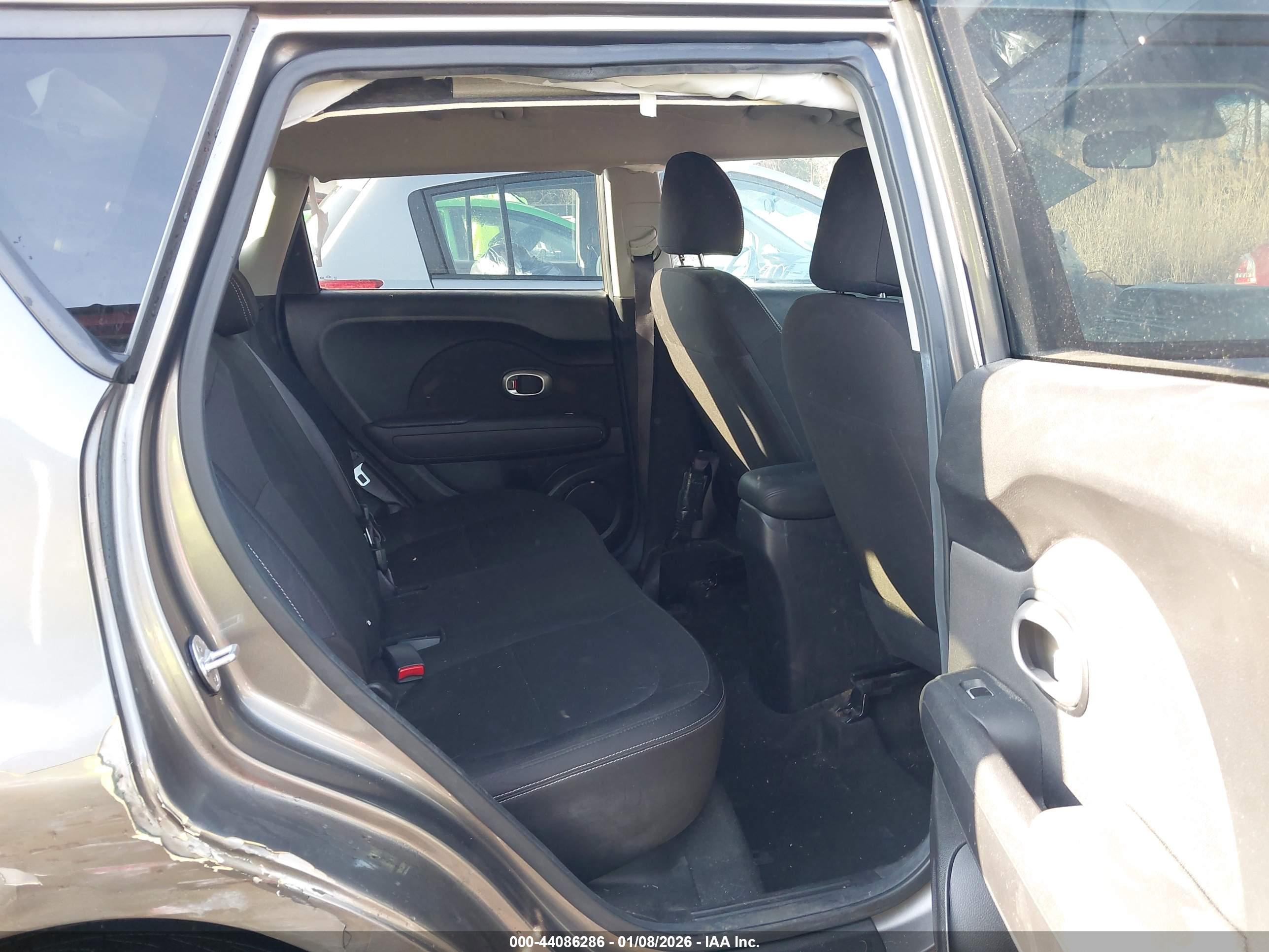 KIA SOUL image 8