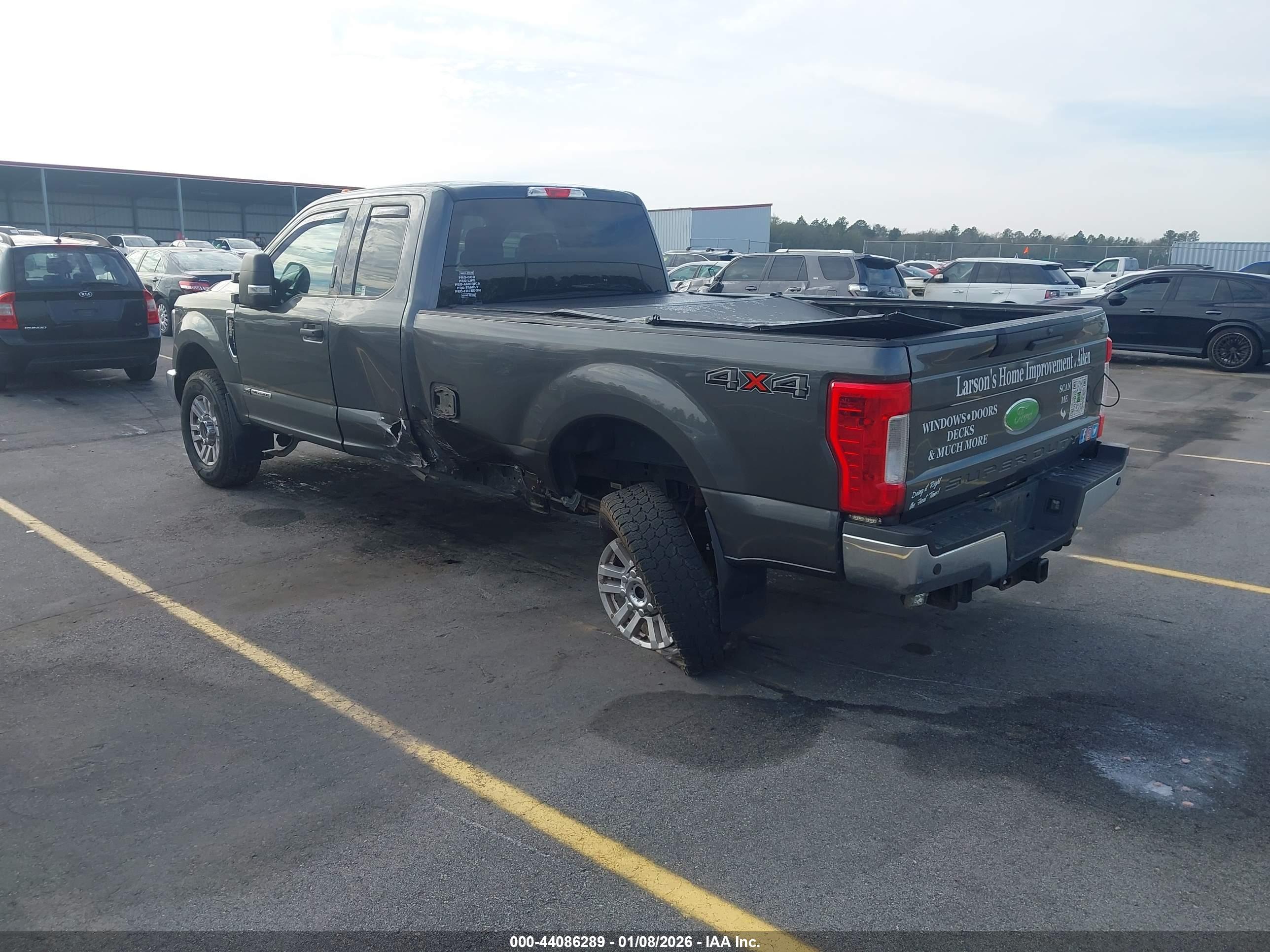 FORD F-250 image 3