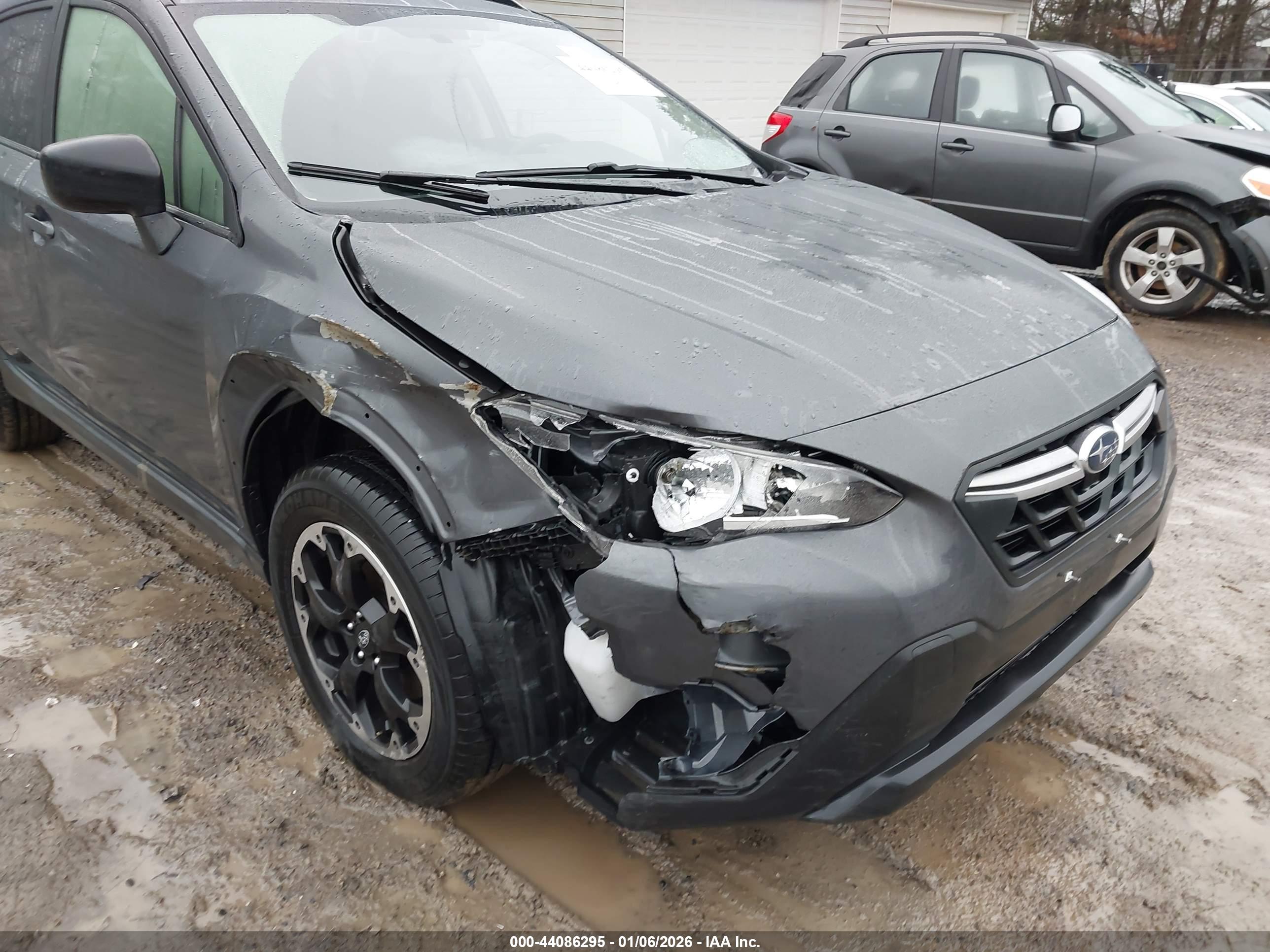 SUBARU CROSSTREK image 6