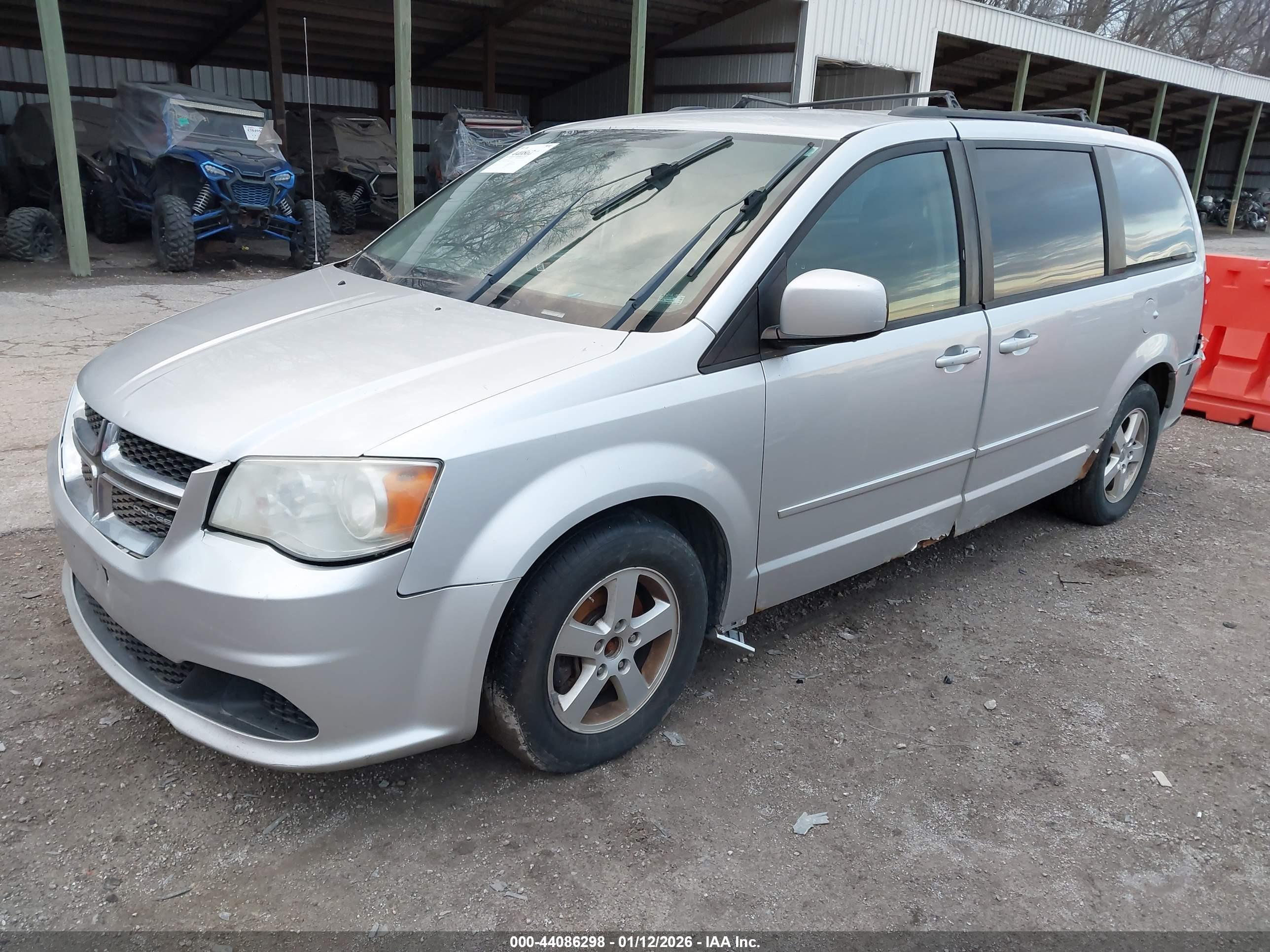 DODGE GRAND image 2