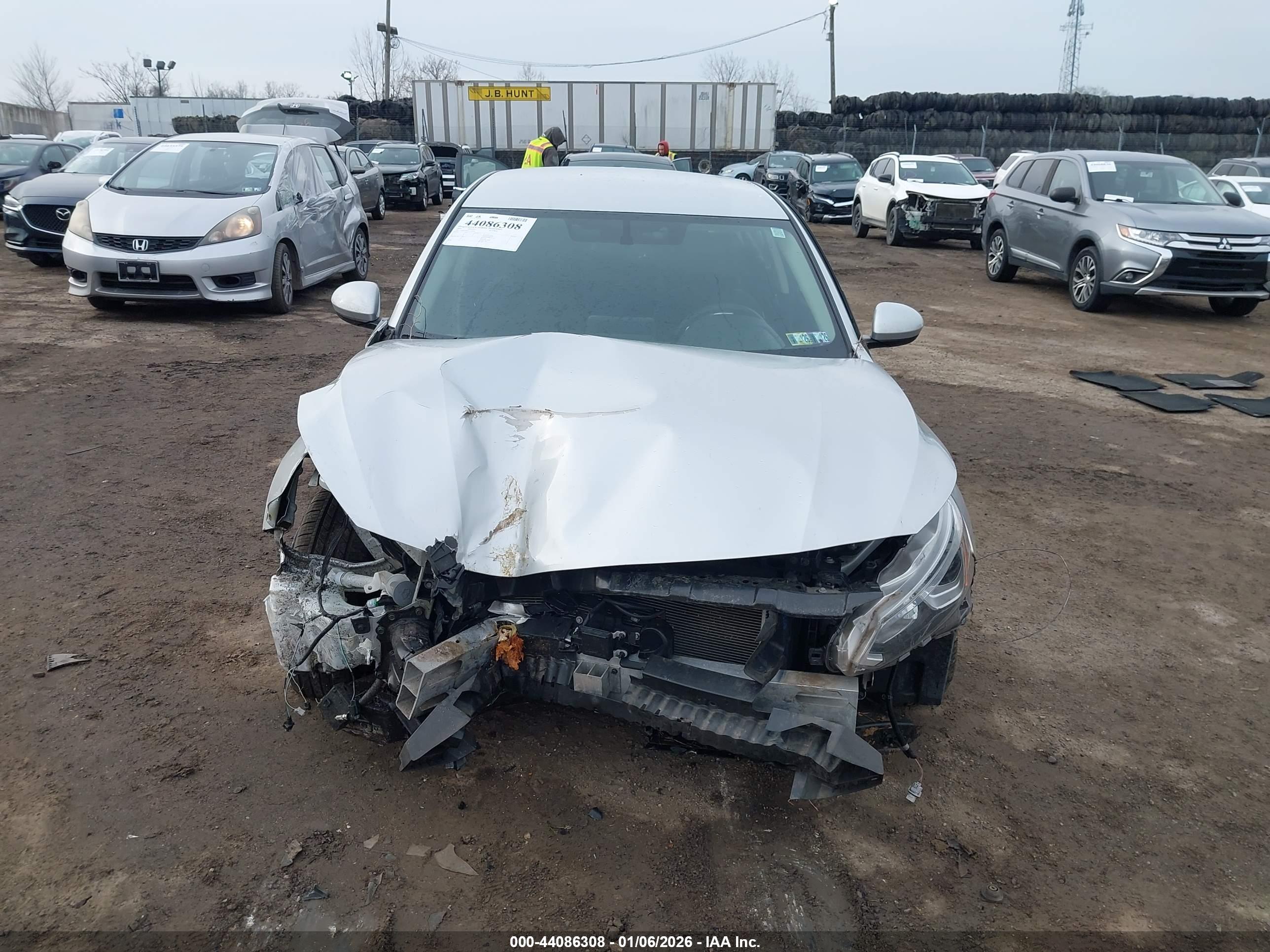 NISSAN ALTIMA image 6