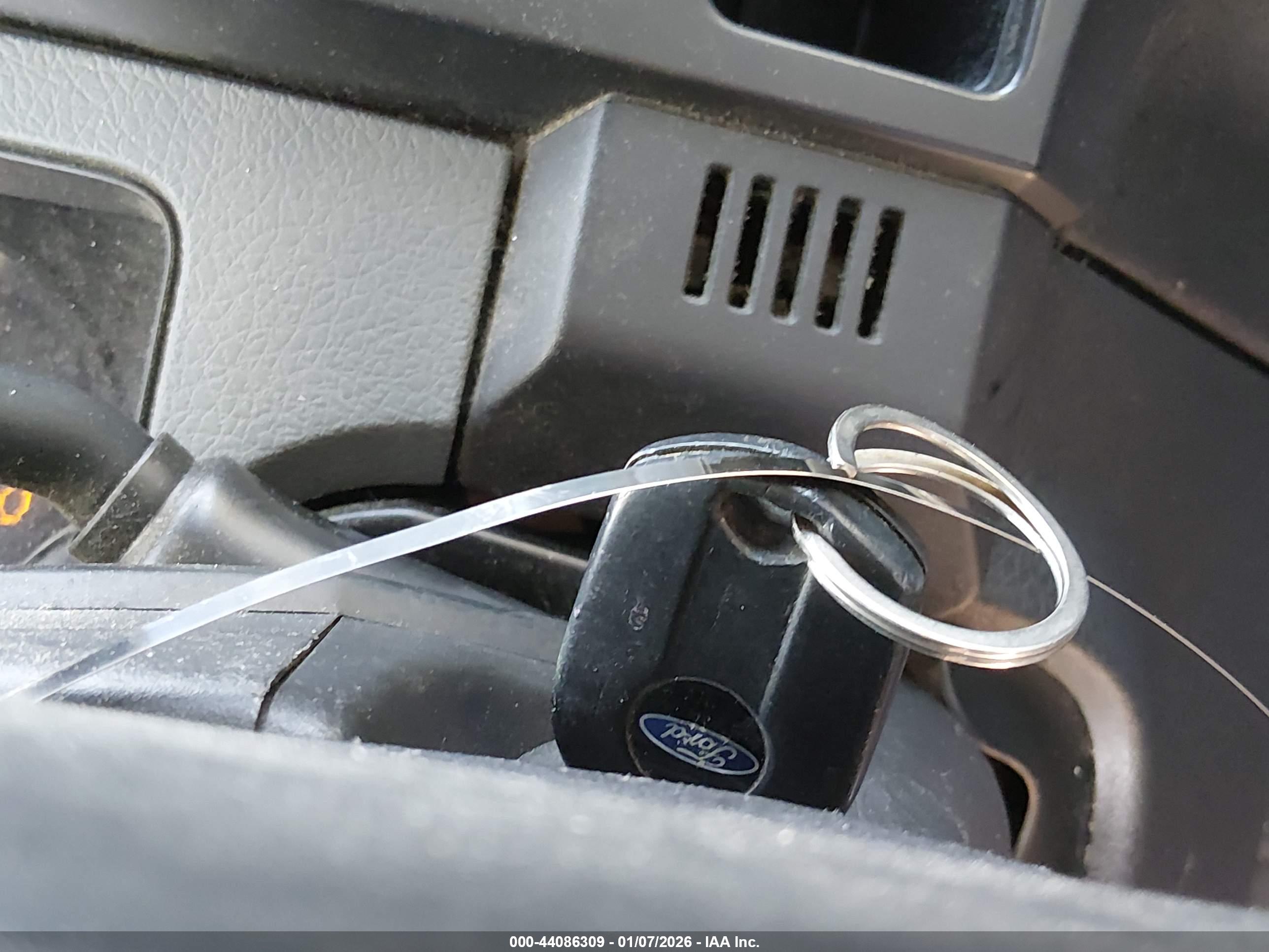 FORD F-150 image 11