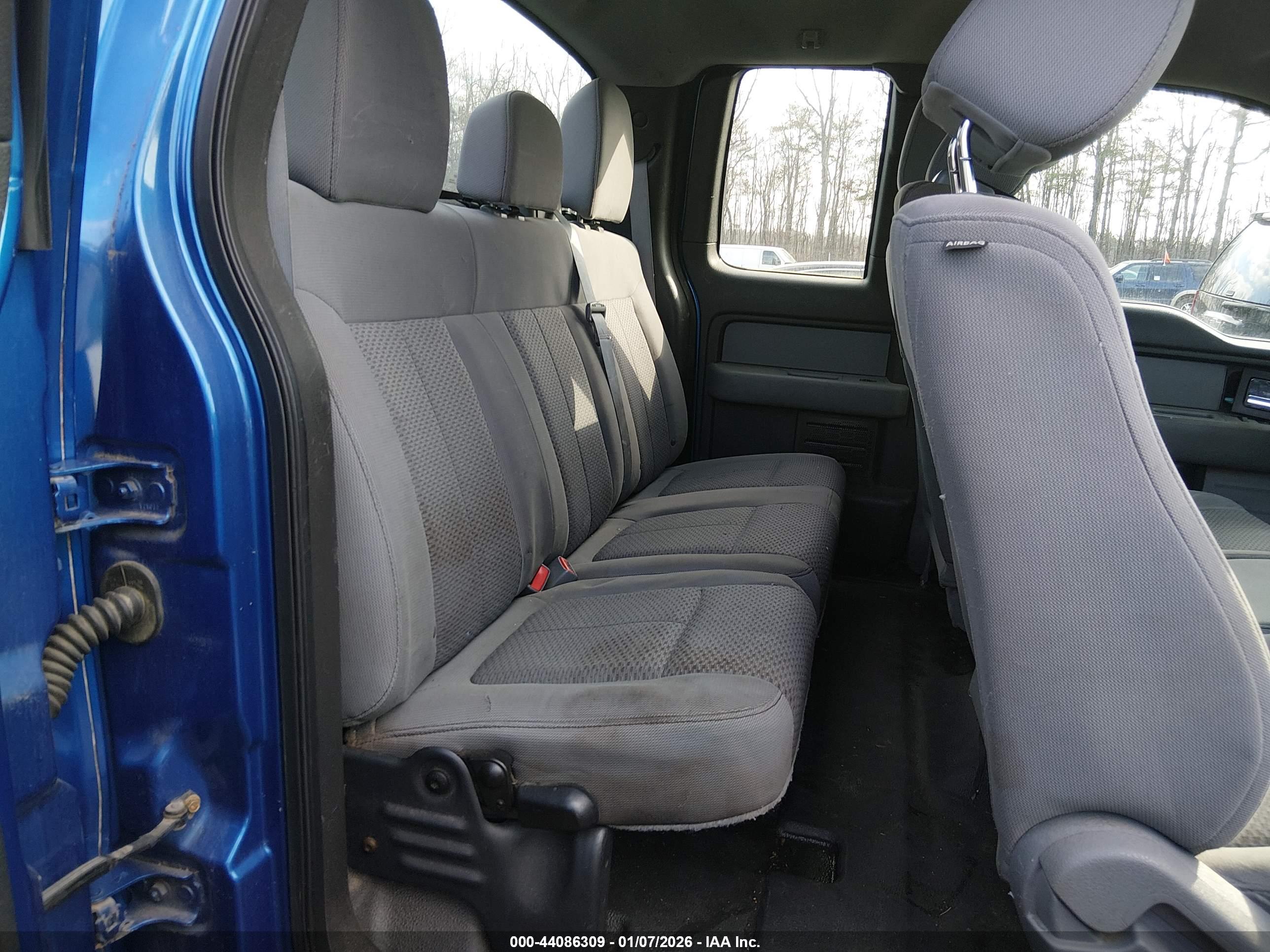 FORD F-150 image 8