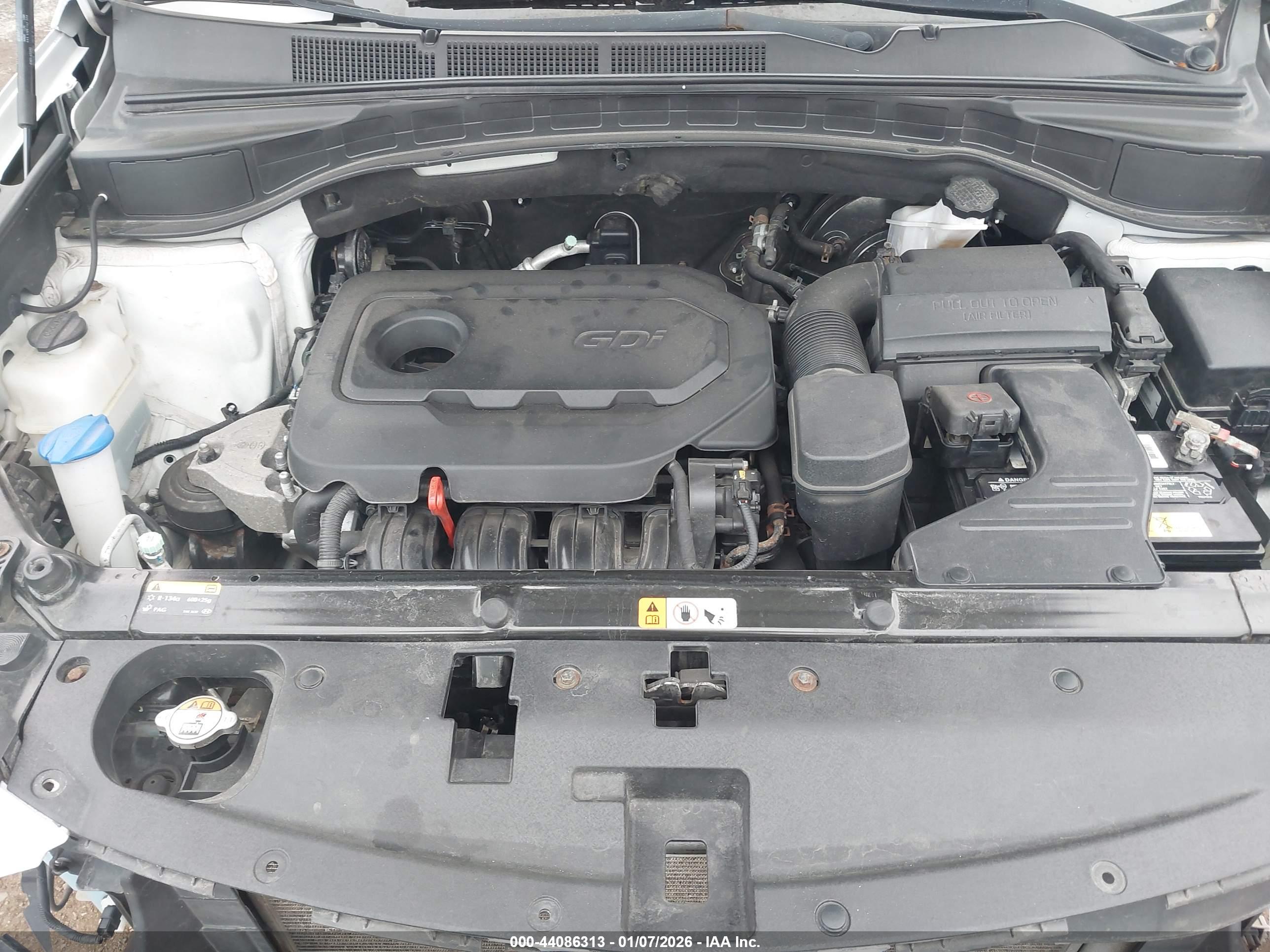HYUNDAI SANTA image 10