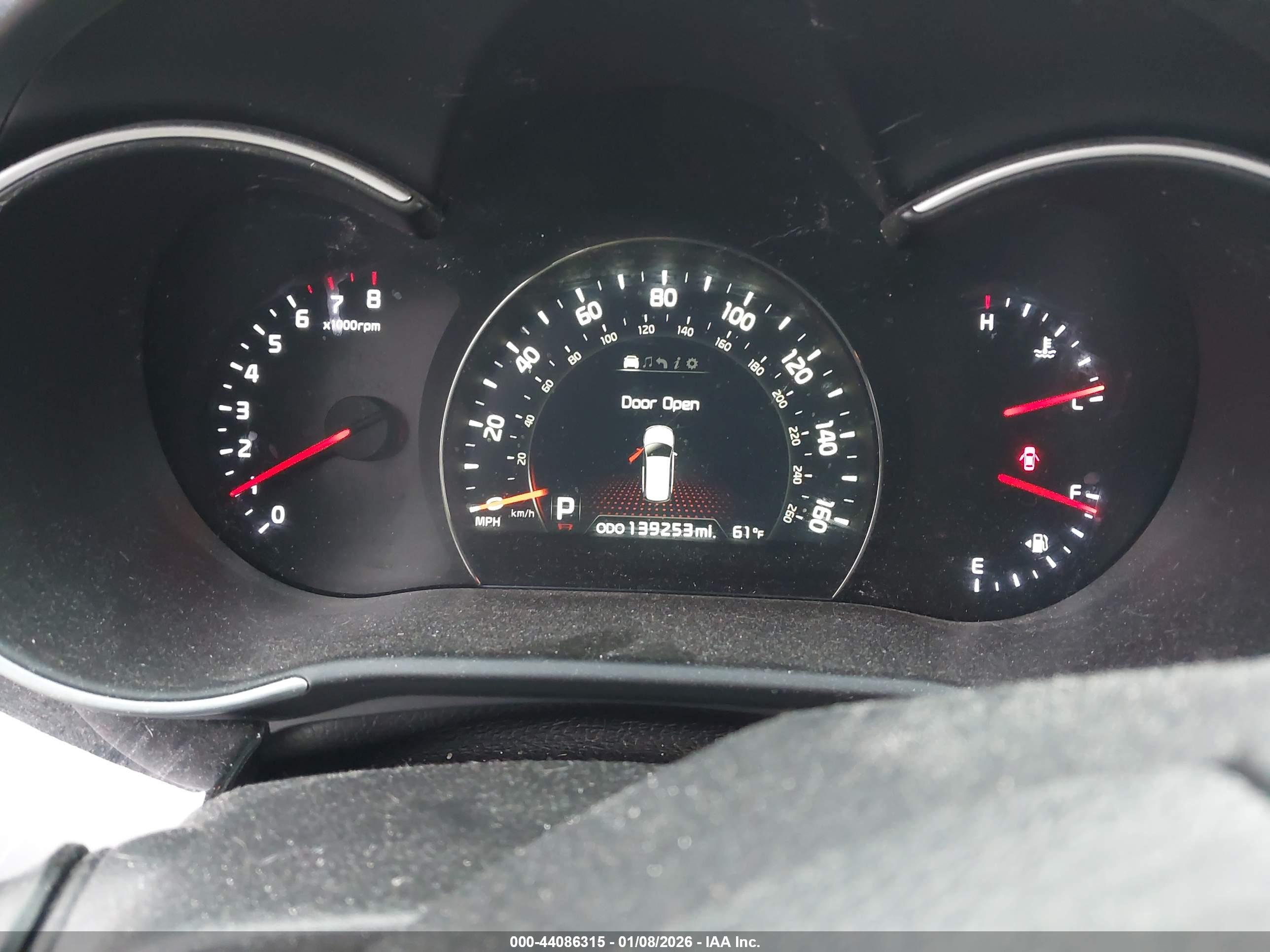 KIA SORENTO image 7