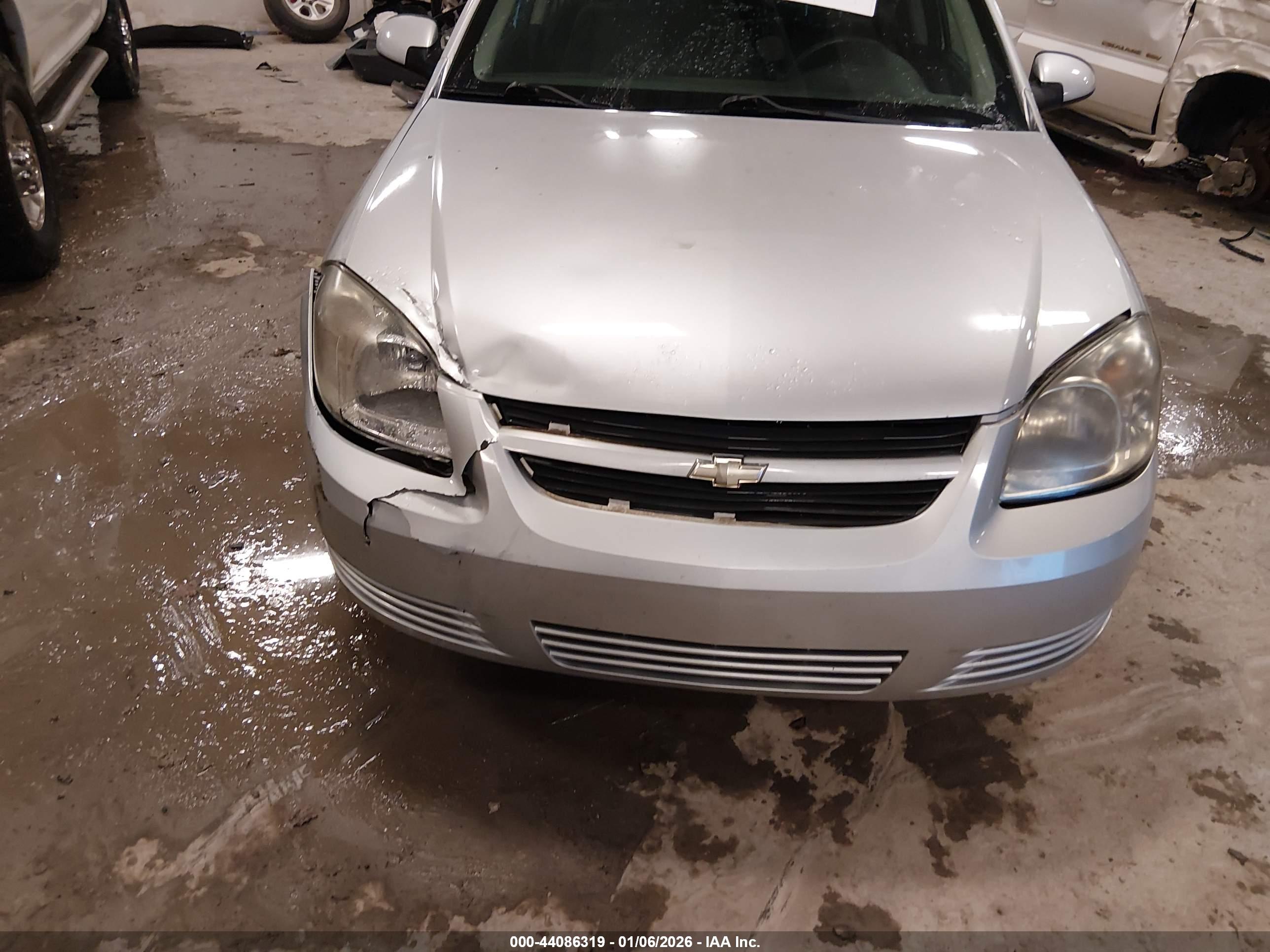 CHEVROLET COBALT image 6