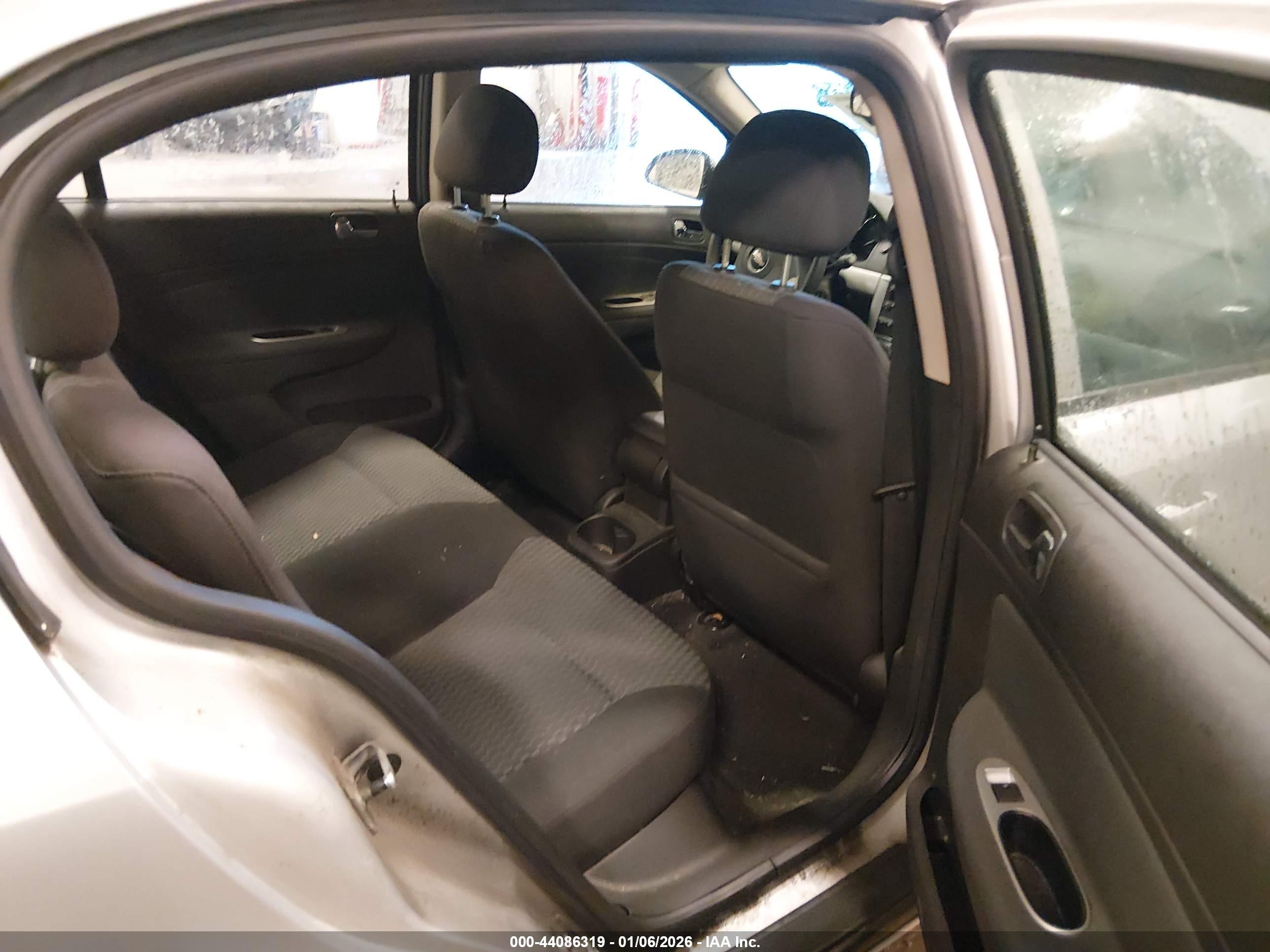 CHEVROLET COBALT image 8