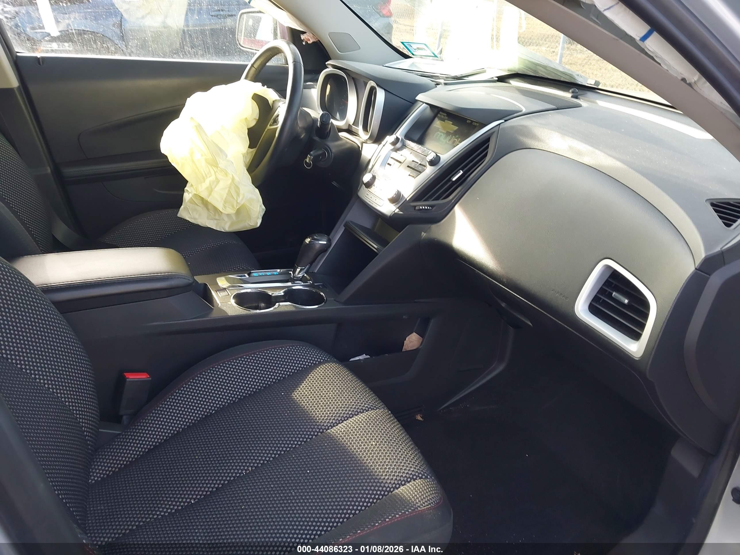 CHEVROLET EQUINOX image 5