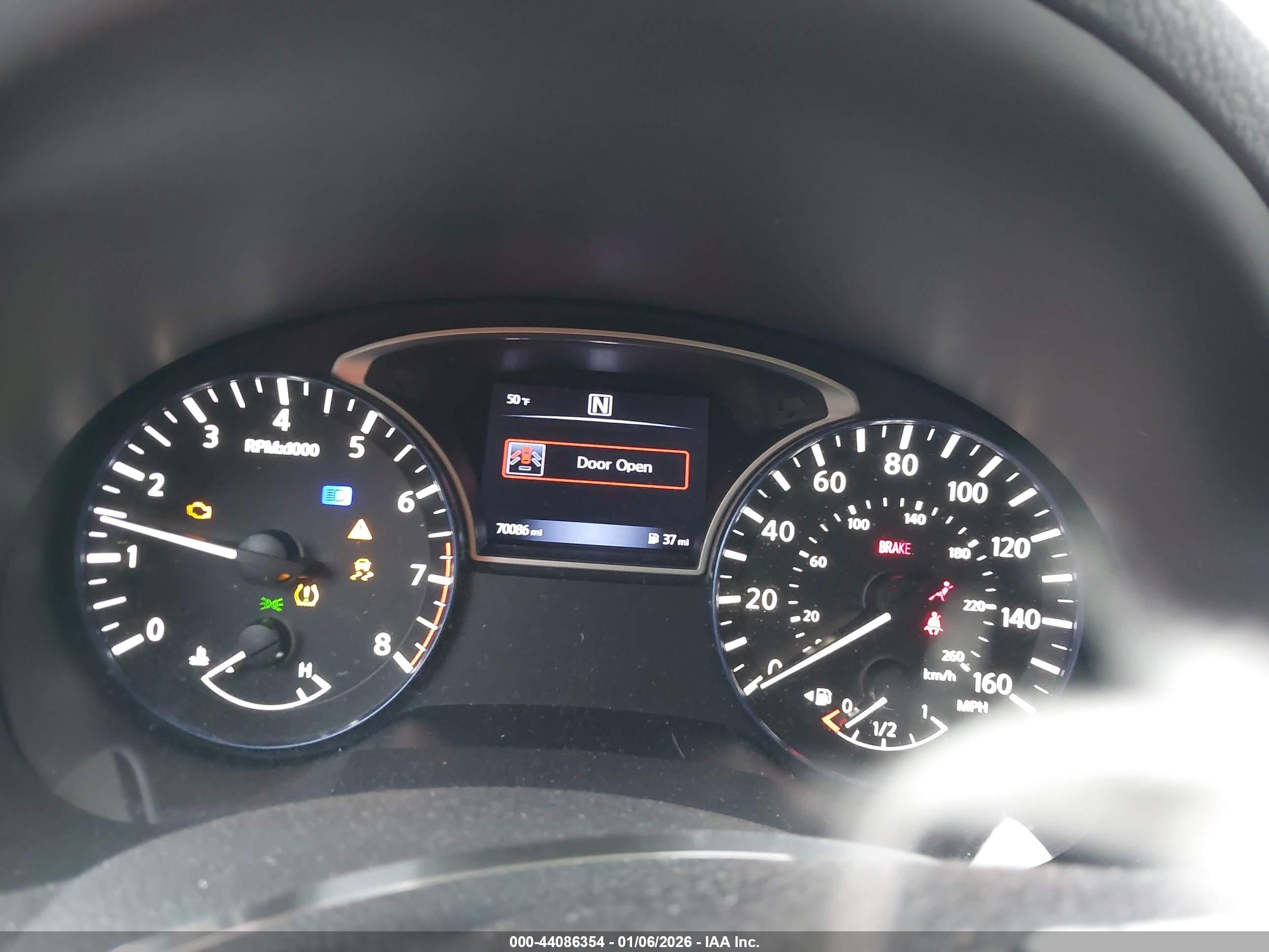 NISSAN ALTIMA image 7