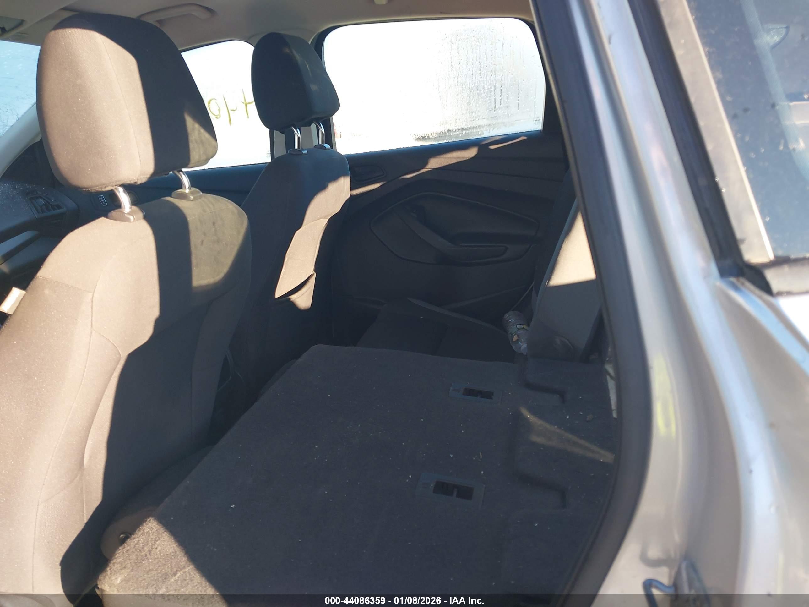 FORD ESCAPE image 8