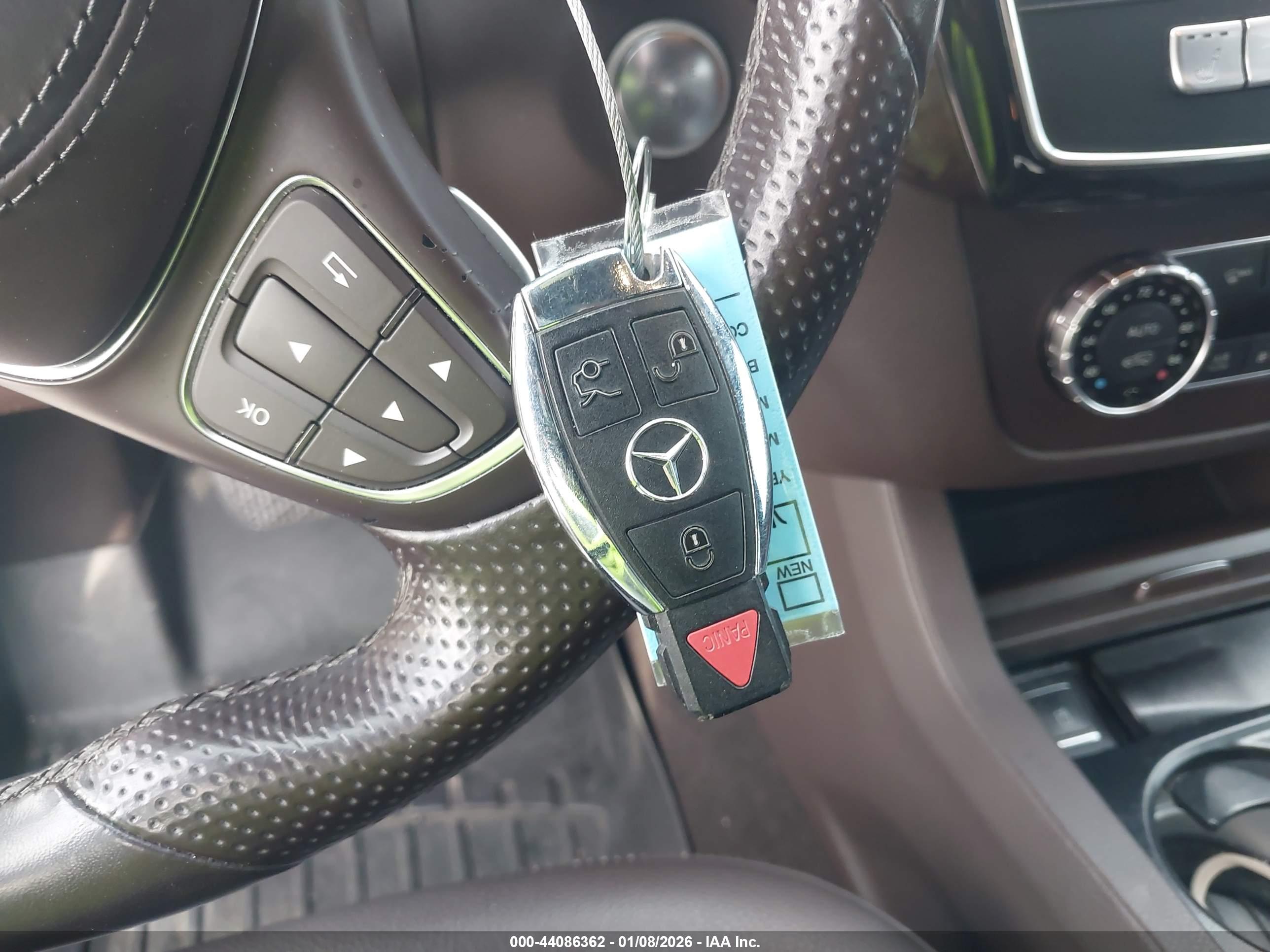MERCEDES-BENZ GLS image 11