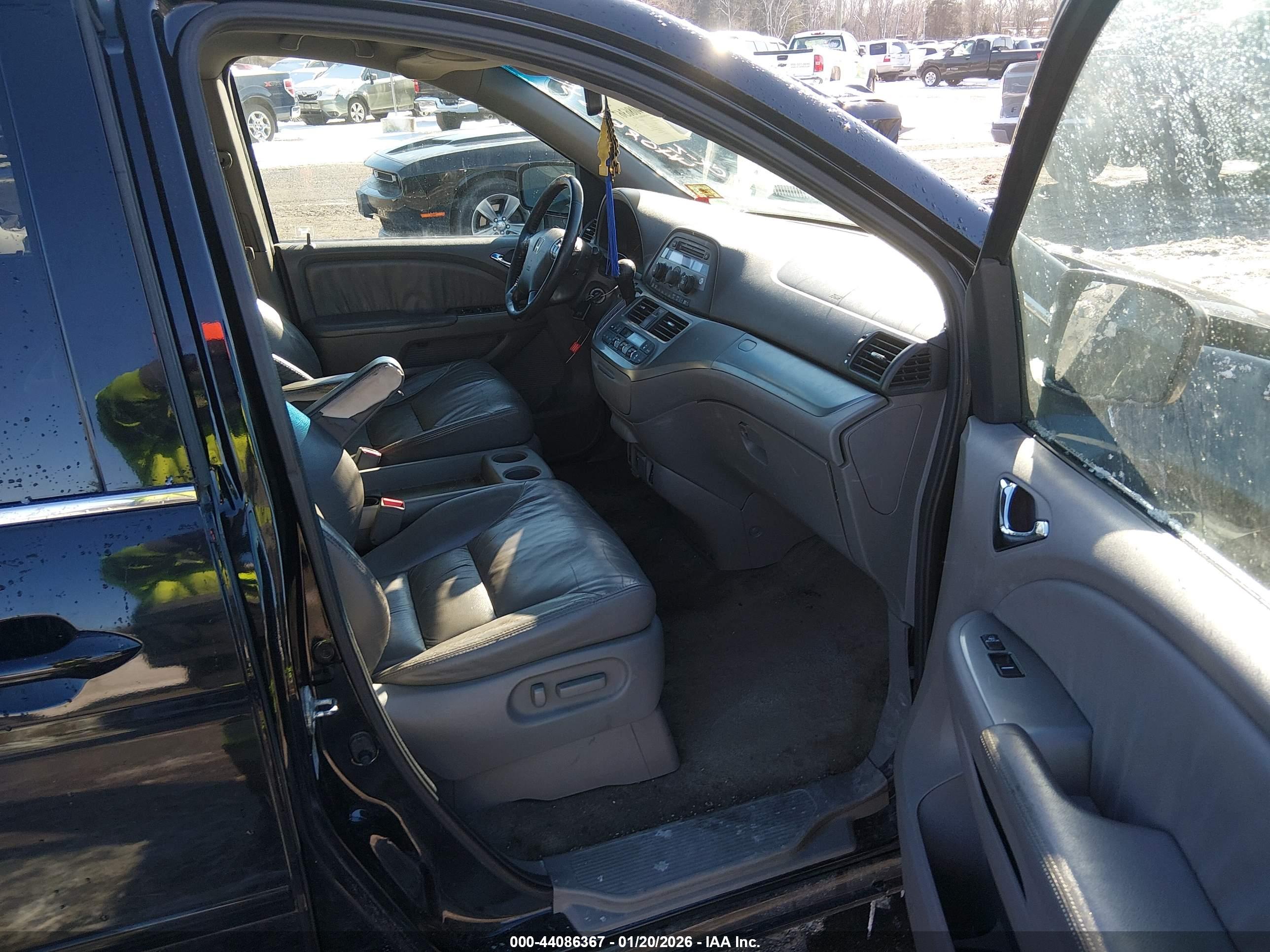 HONDA ODYSSEY image 5