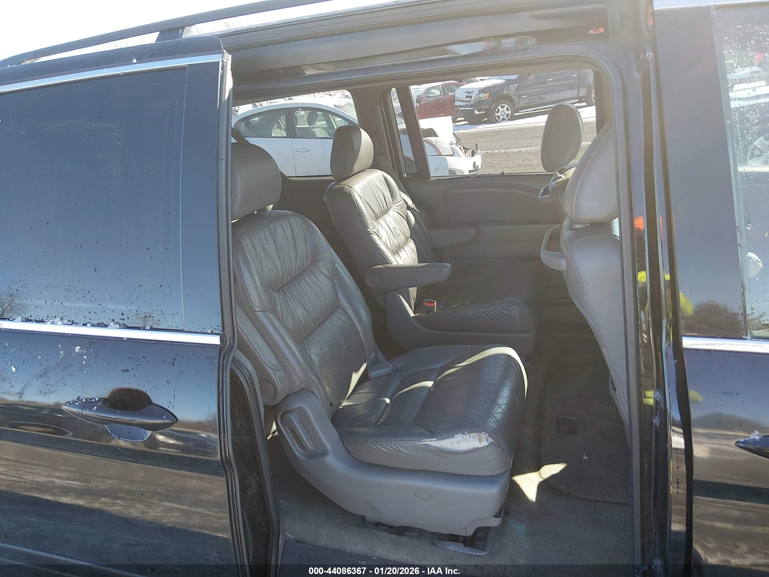 HONDA ODYSSEY image 8