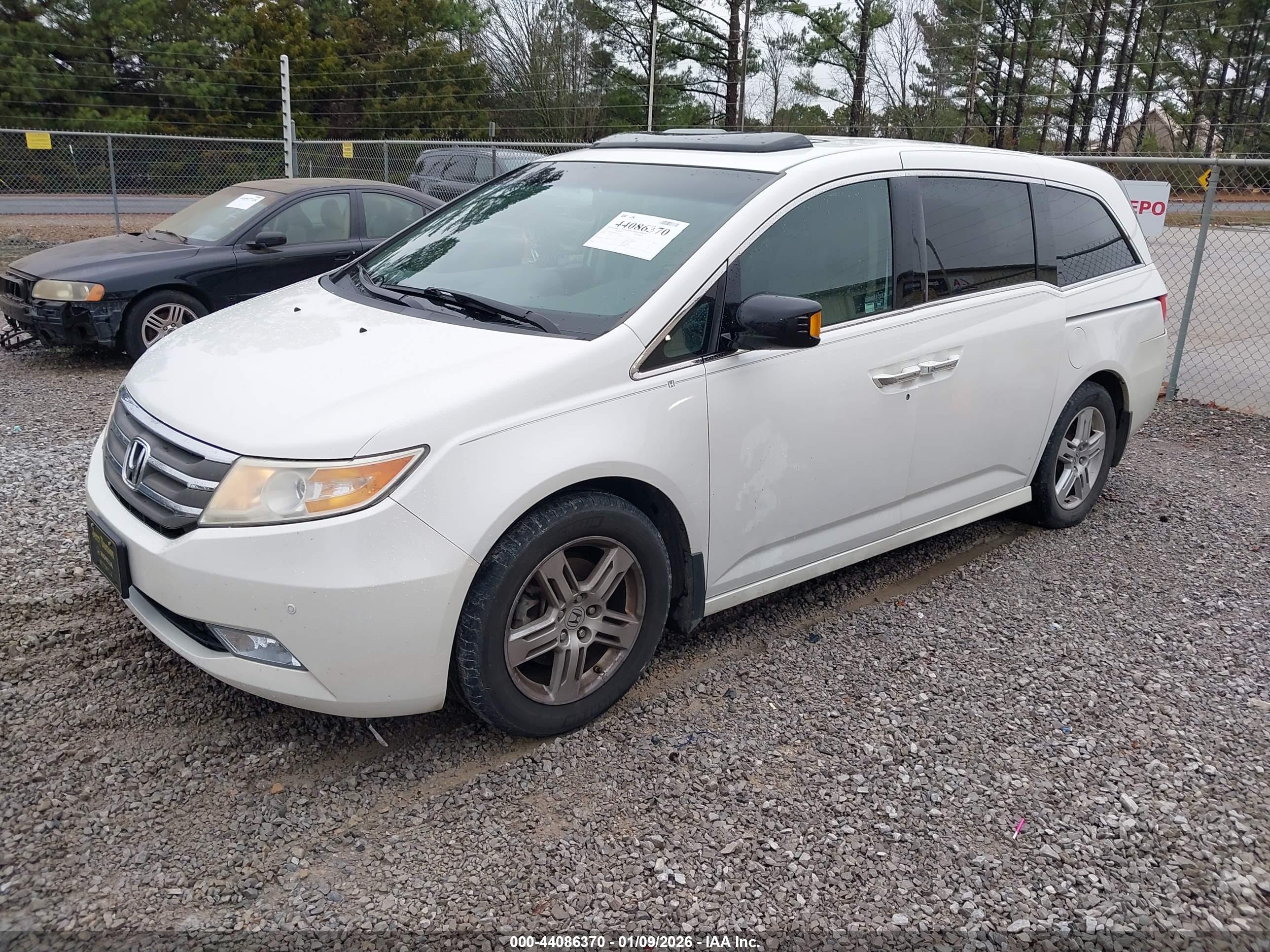 HONDA ODYSSEY image 2