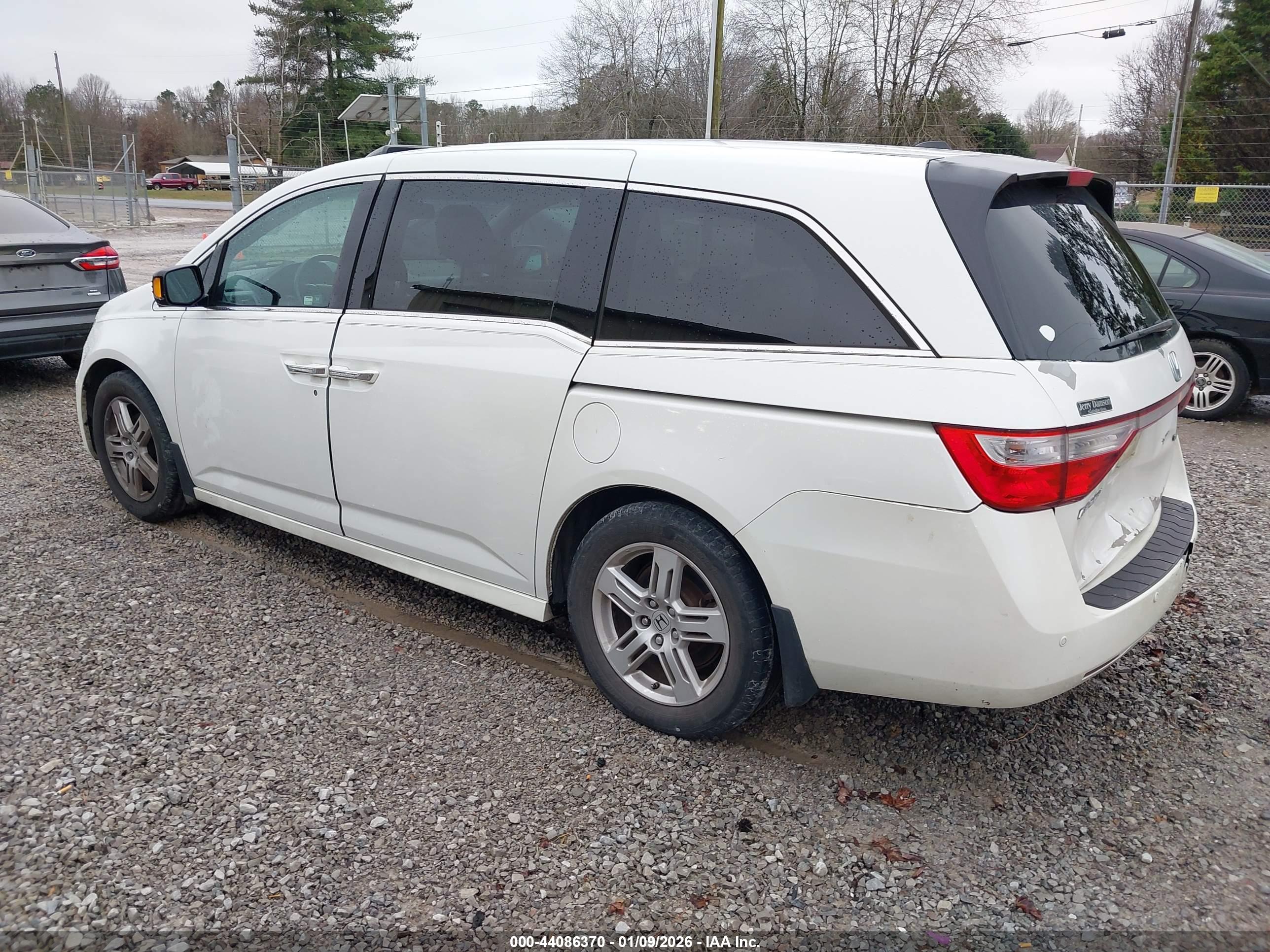 HONDA ODYSSEY image 3