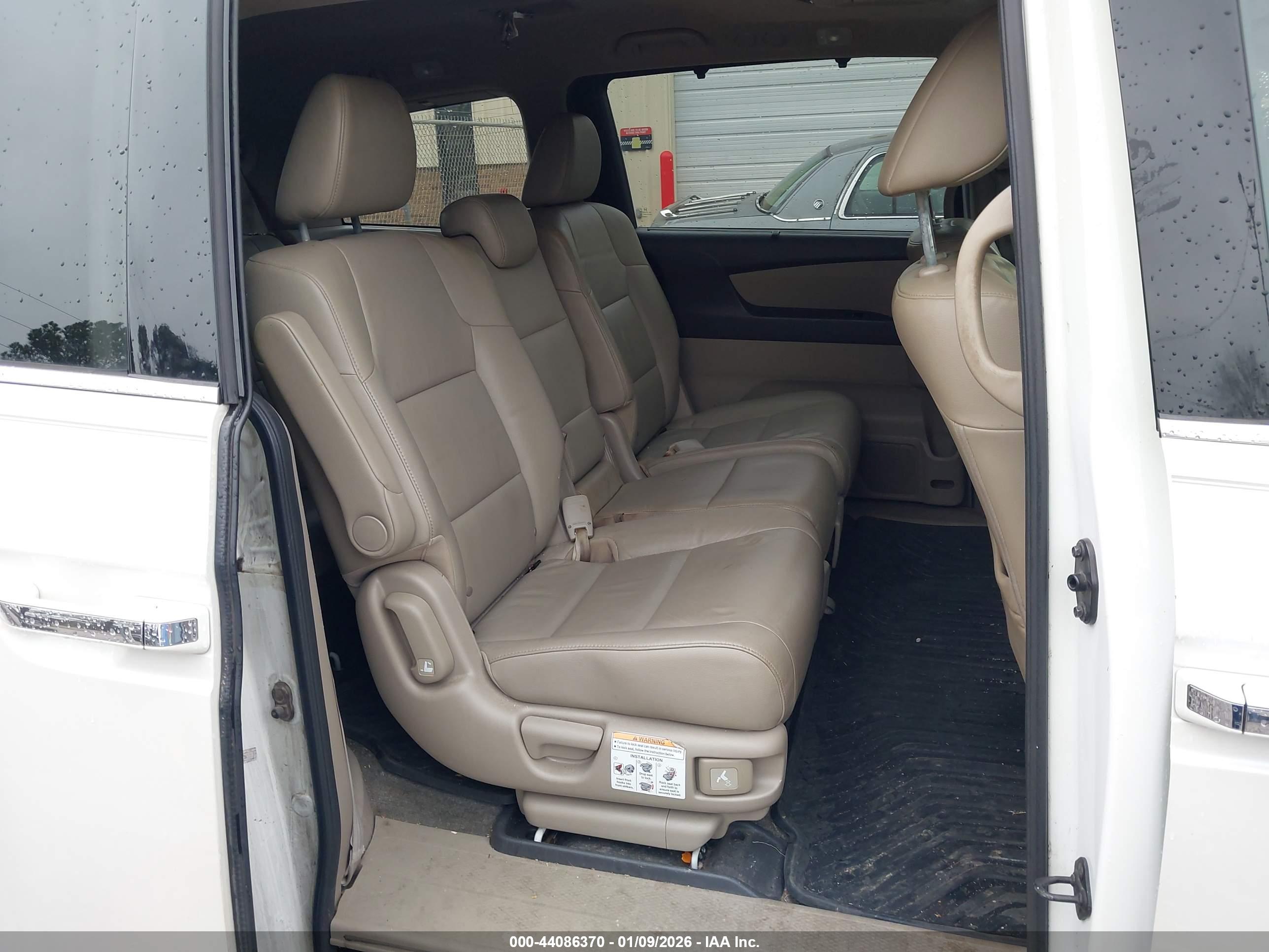 HONDA ODYSSEY image 8