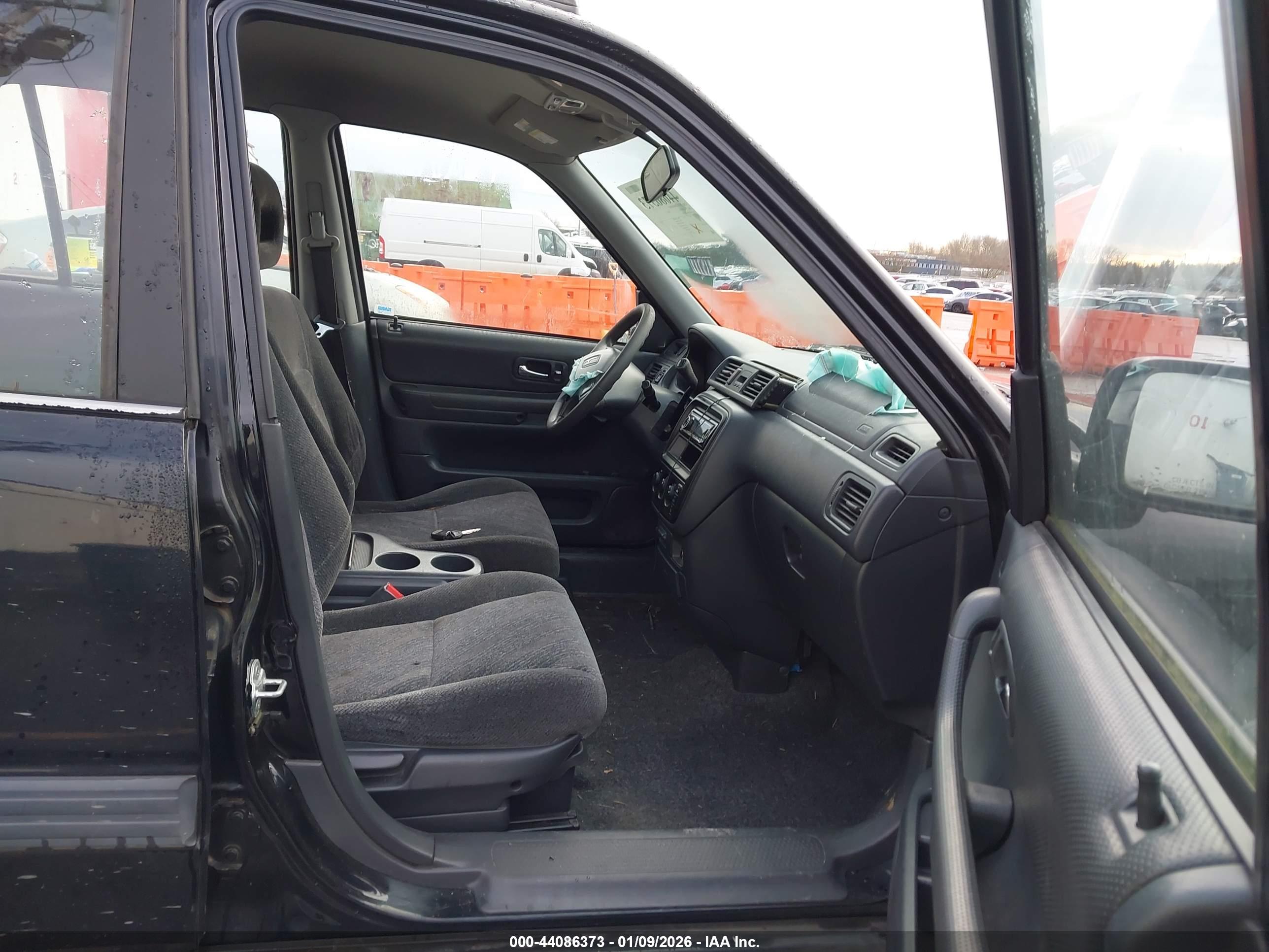 HONDA CR-V image 5