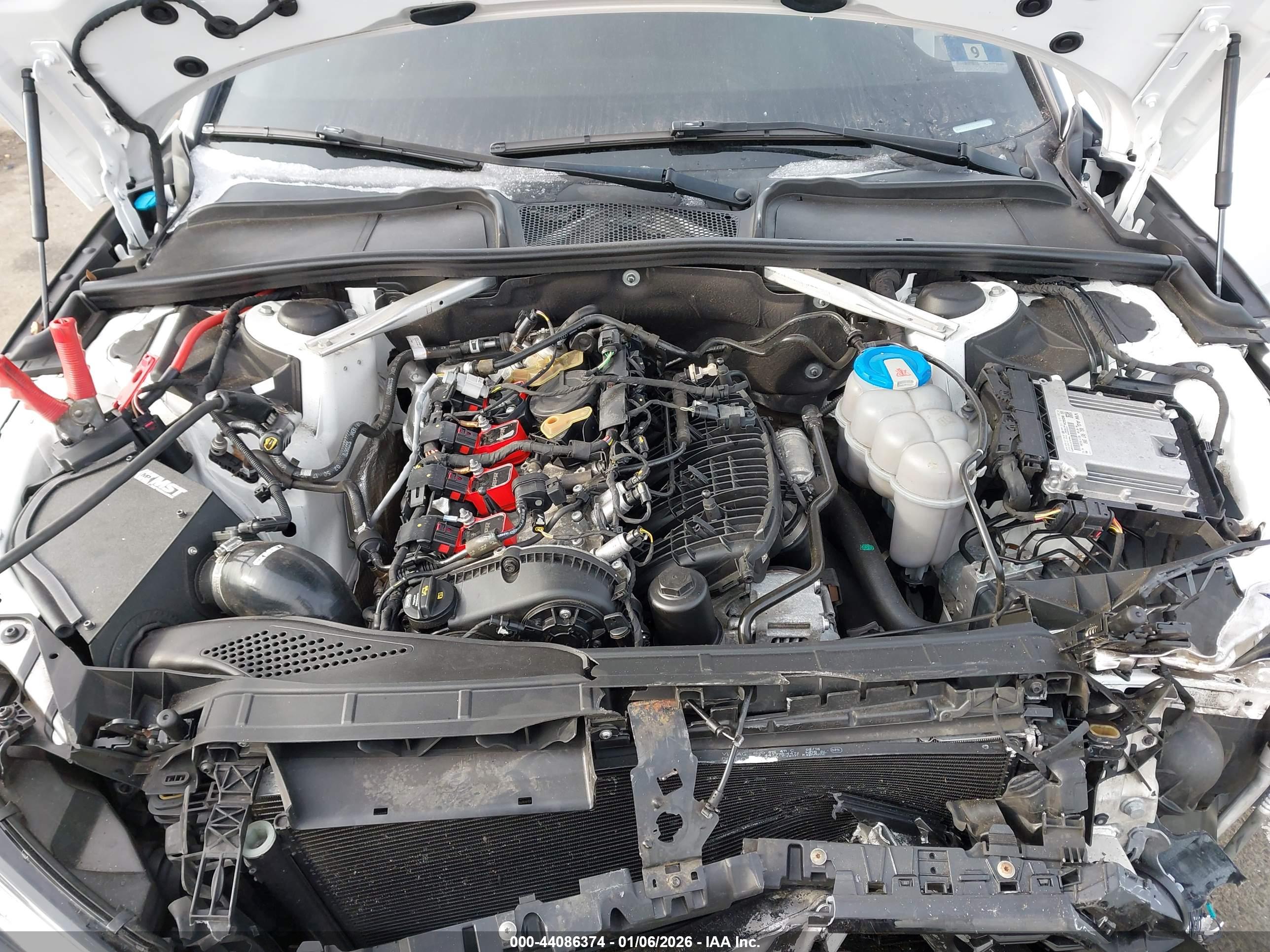 AUDI A4 image 10