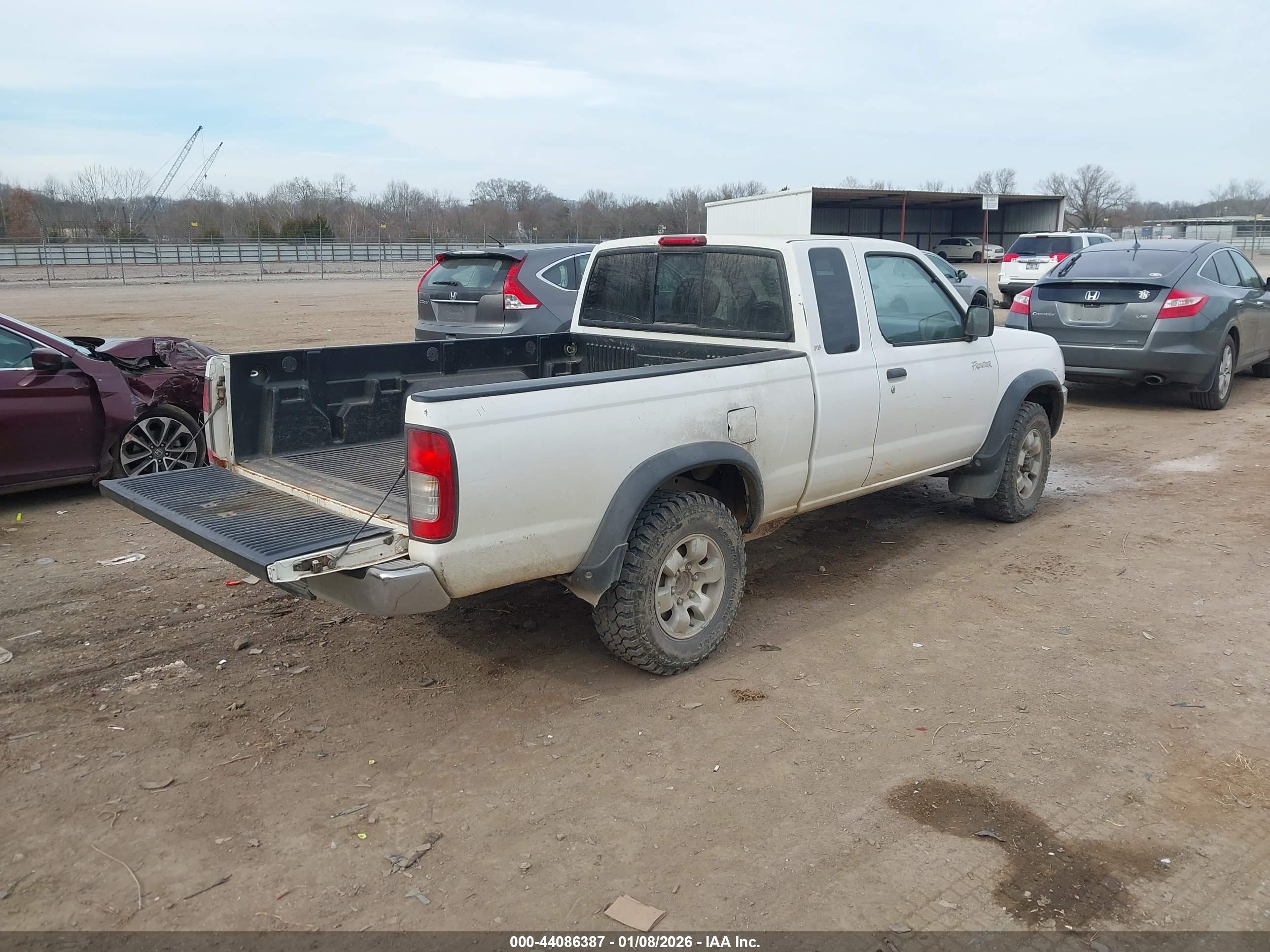 NISSAN FRONTIER image 4