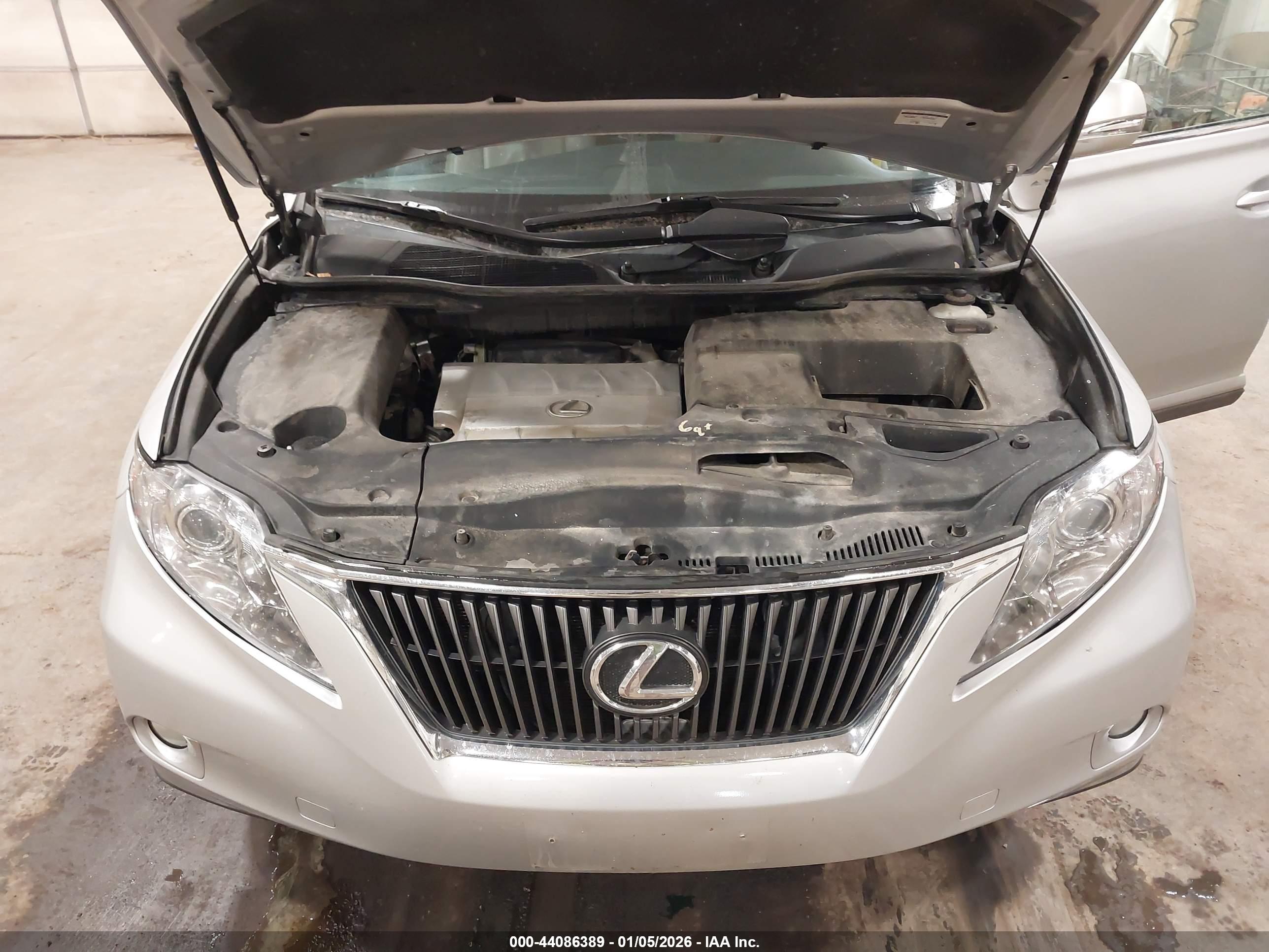 LEXUS RX image 10