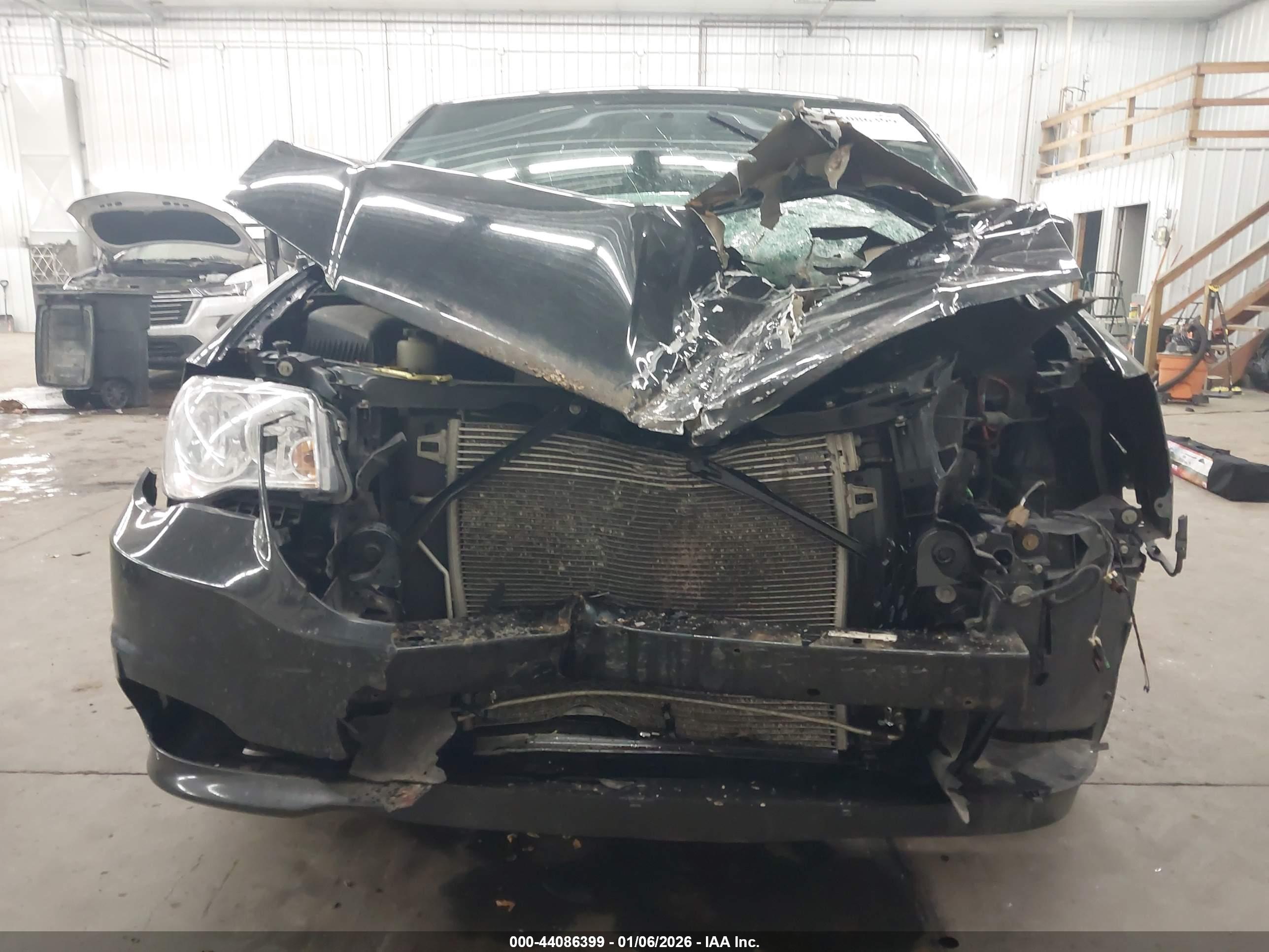 DODGE GRAND image 6