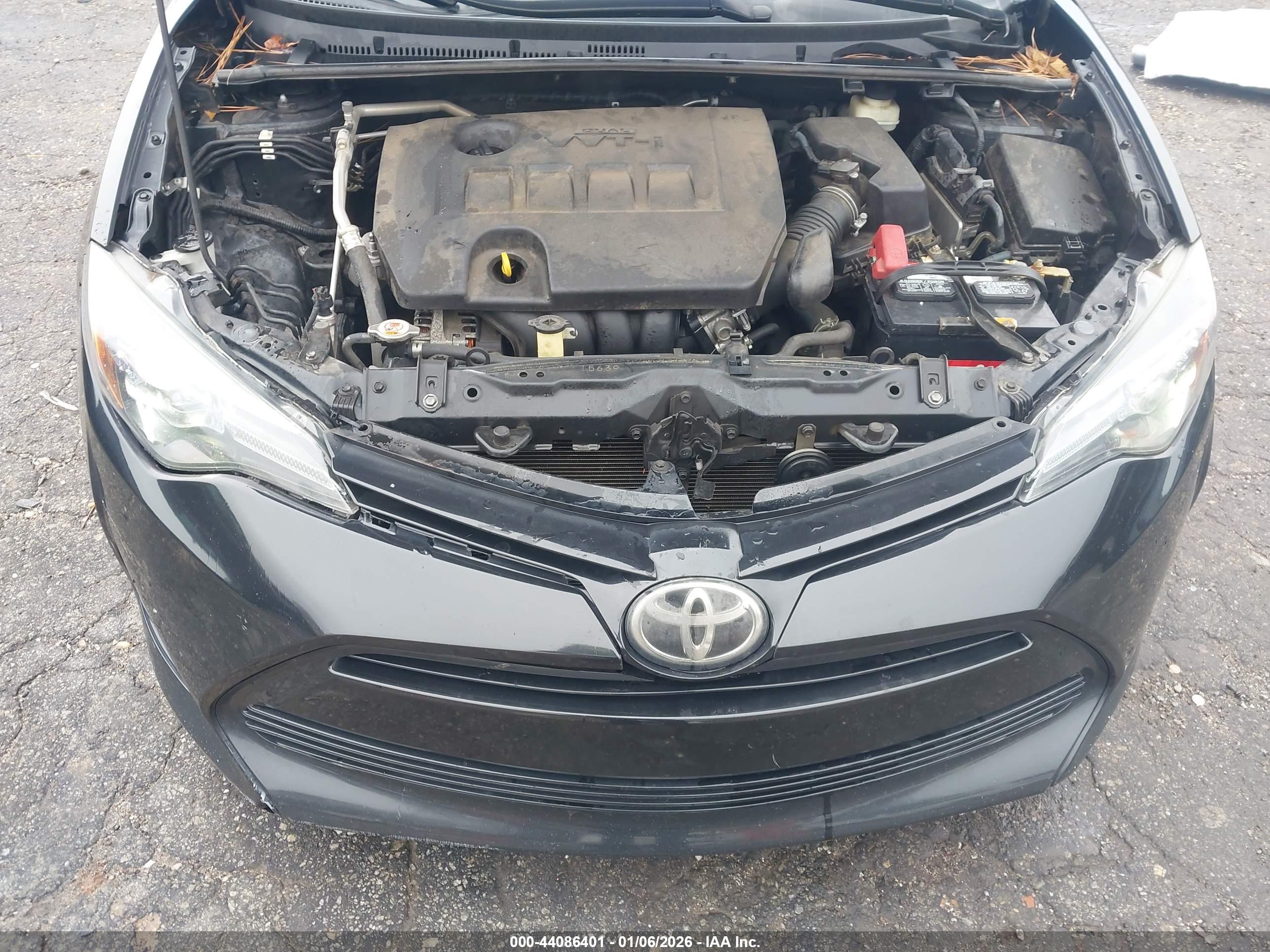 TOYOTA COROLLA image 10