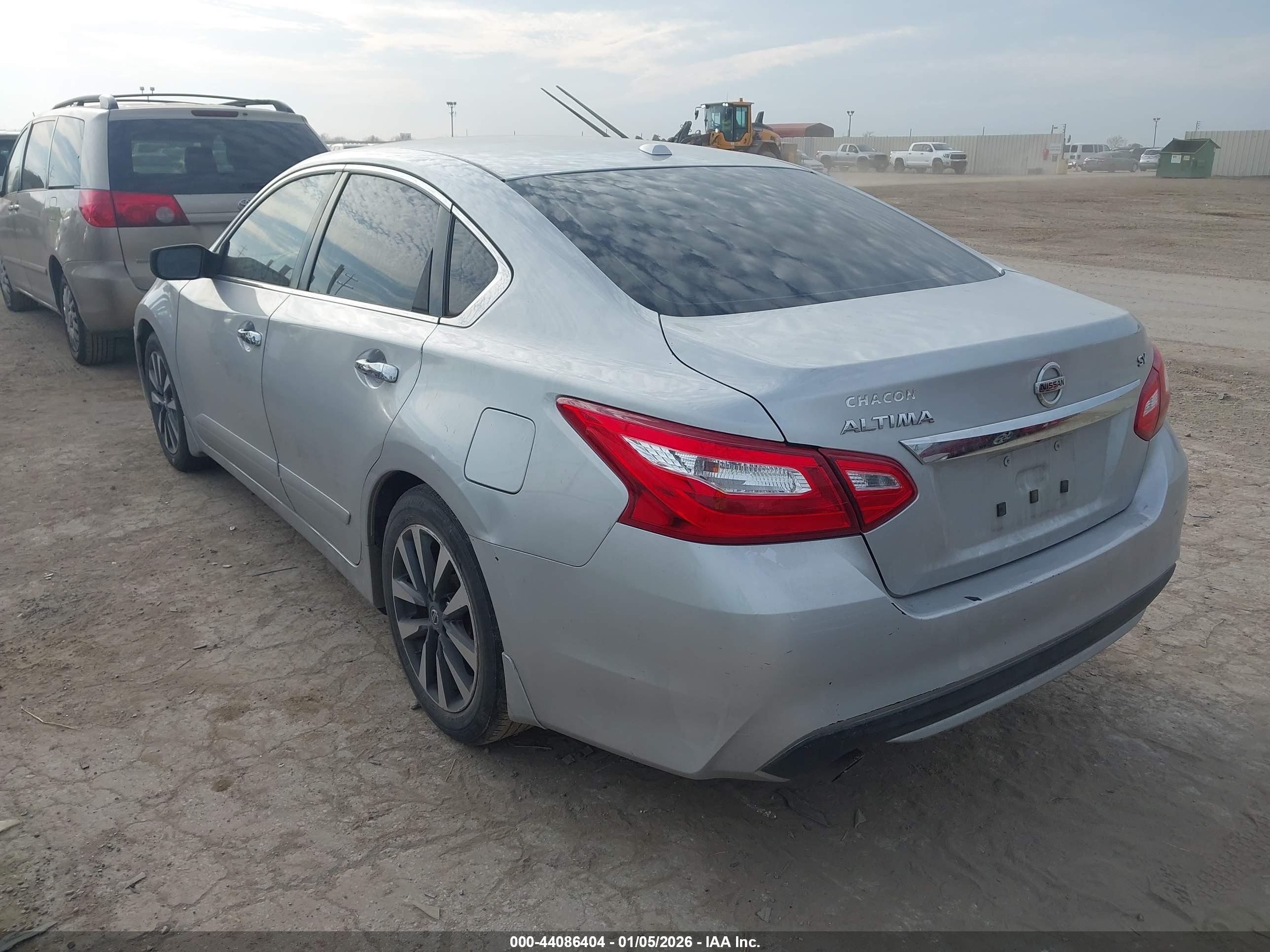 NISSAN ALTIMA image 3