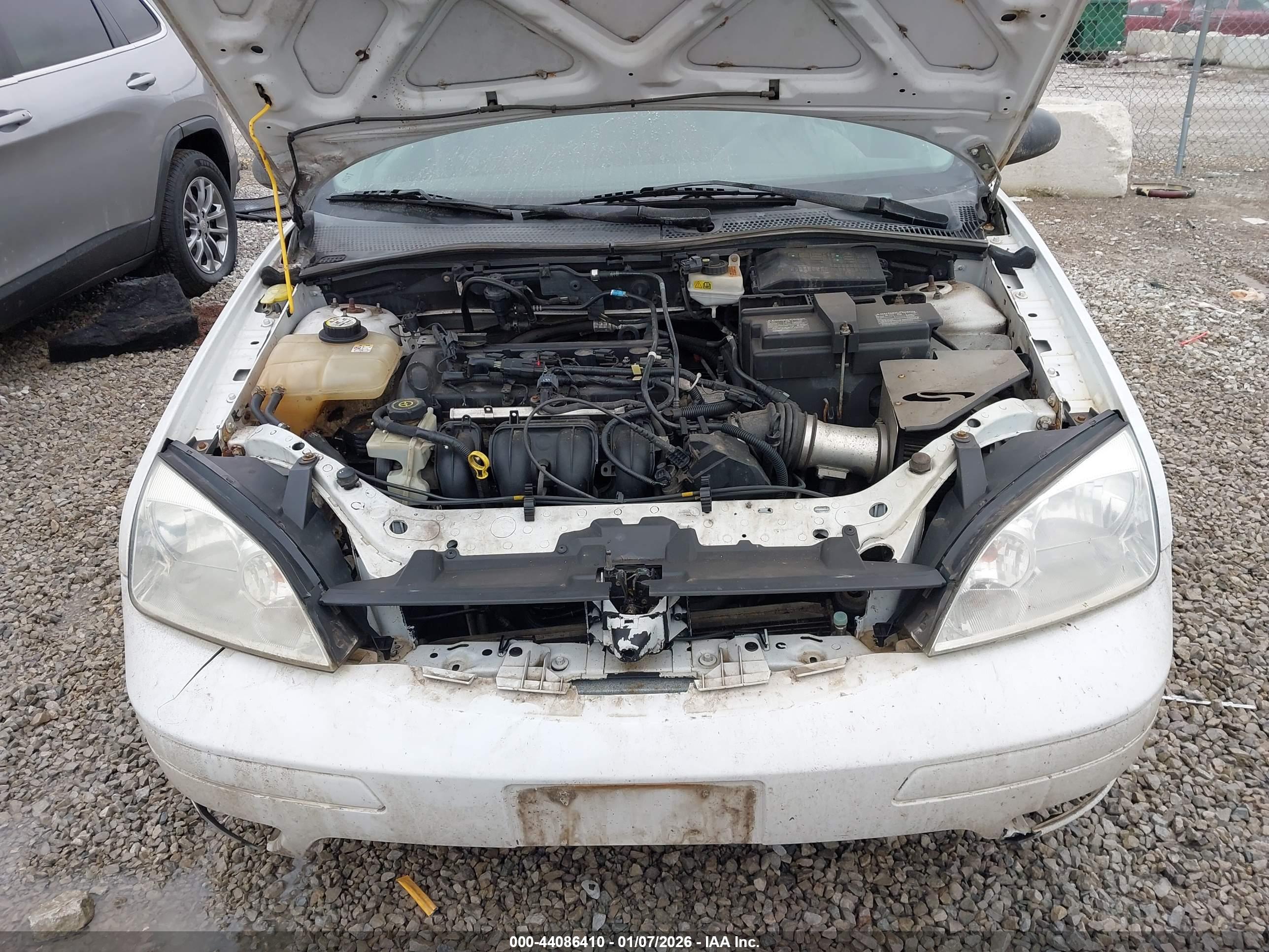 FORD FOCUS image 10