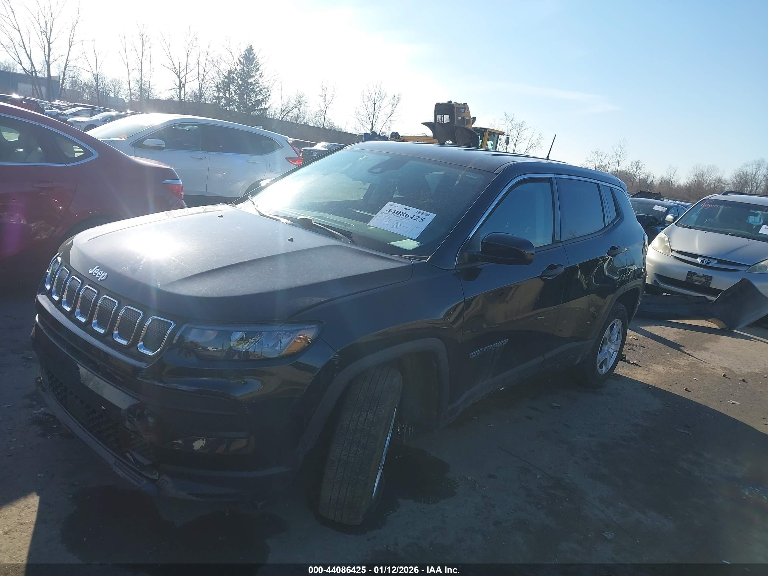 JEEP COMPASS image 2