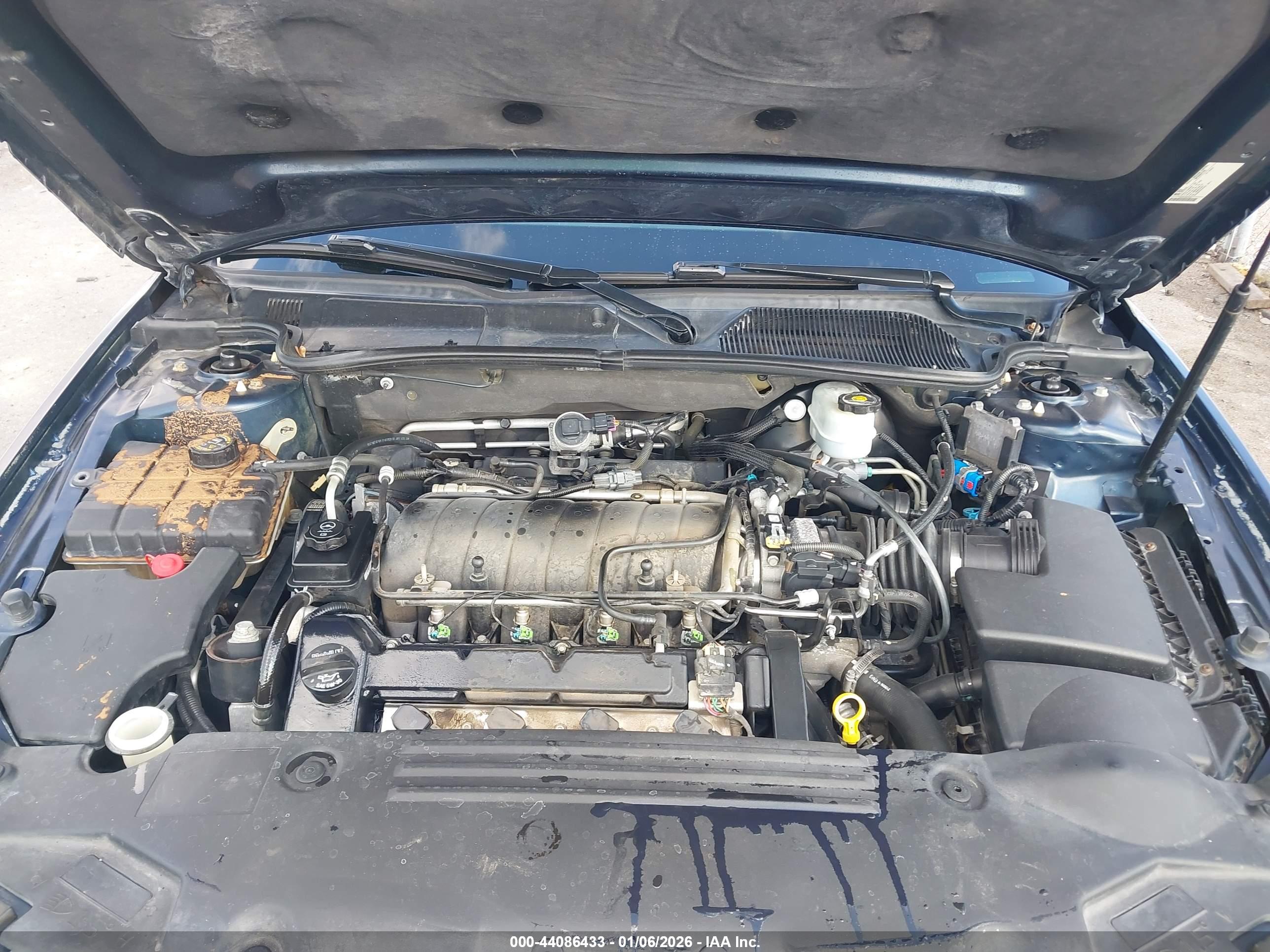 CADILLAC DTS image 10