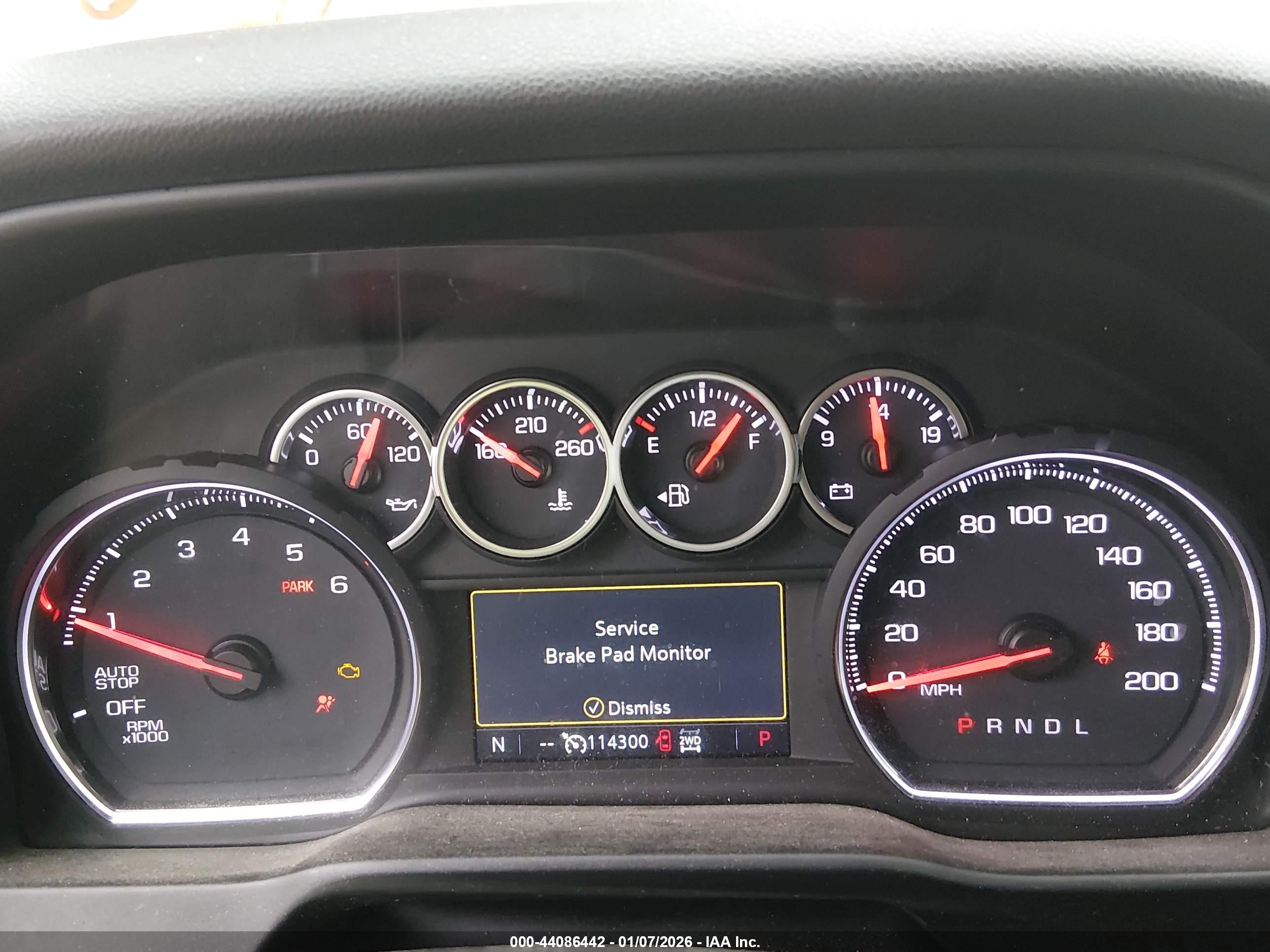 CHEVROLET SILVERADO image 7