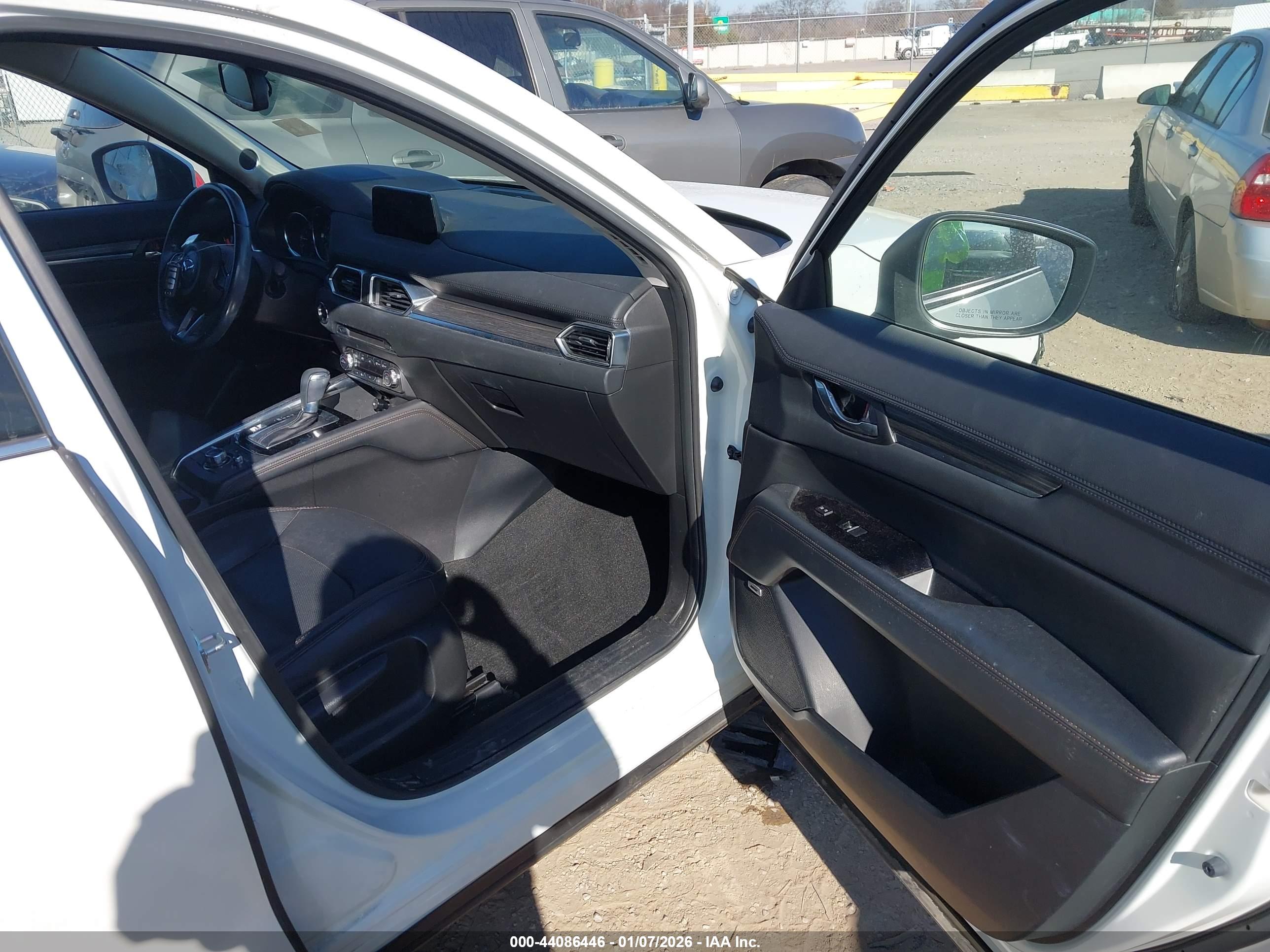 MAZDA CX-5 image 5