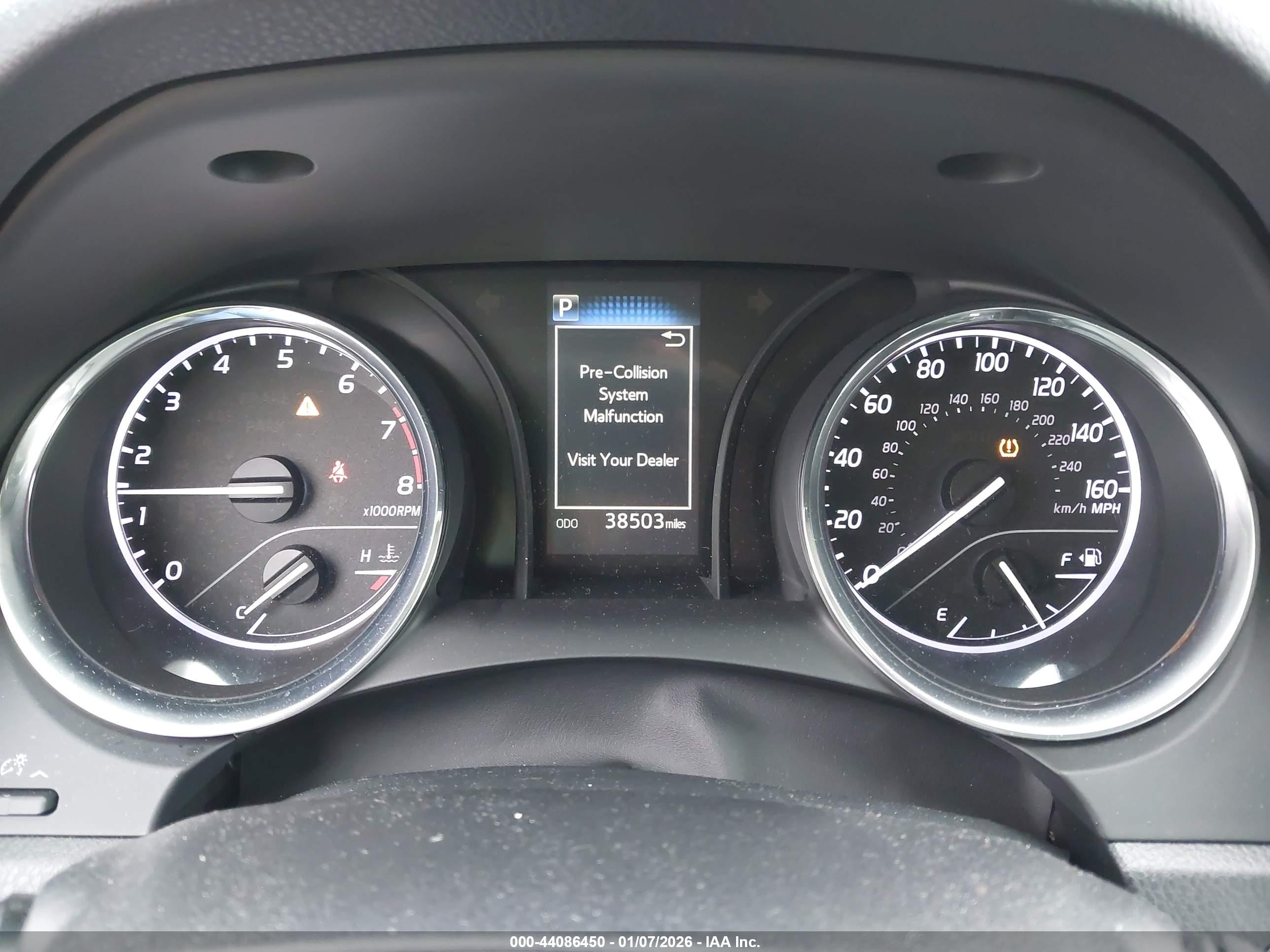 TOYOTA CAMRY image 7