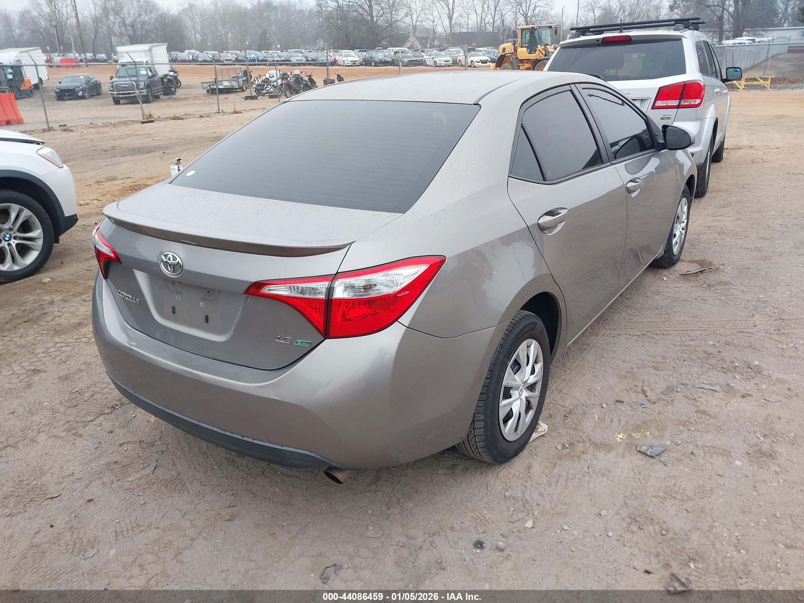 TOYOTA COROLLA image 4