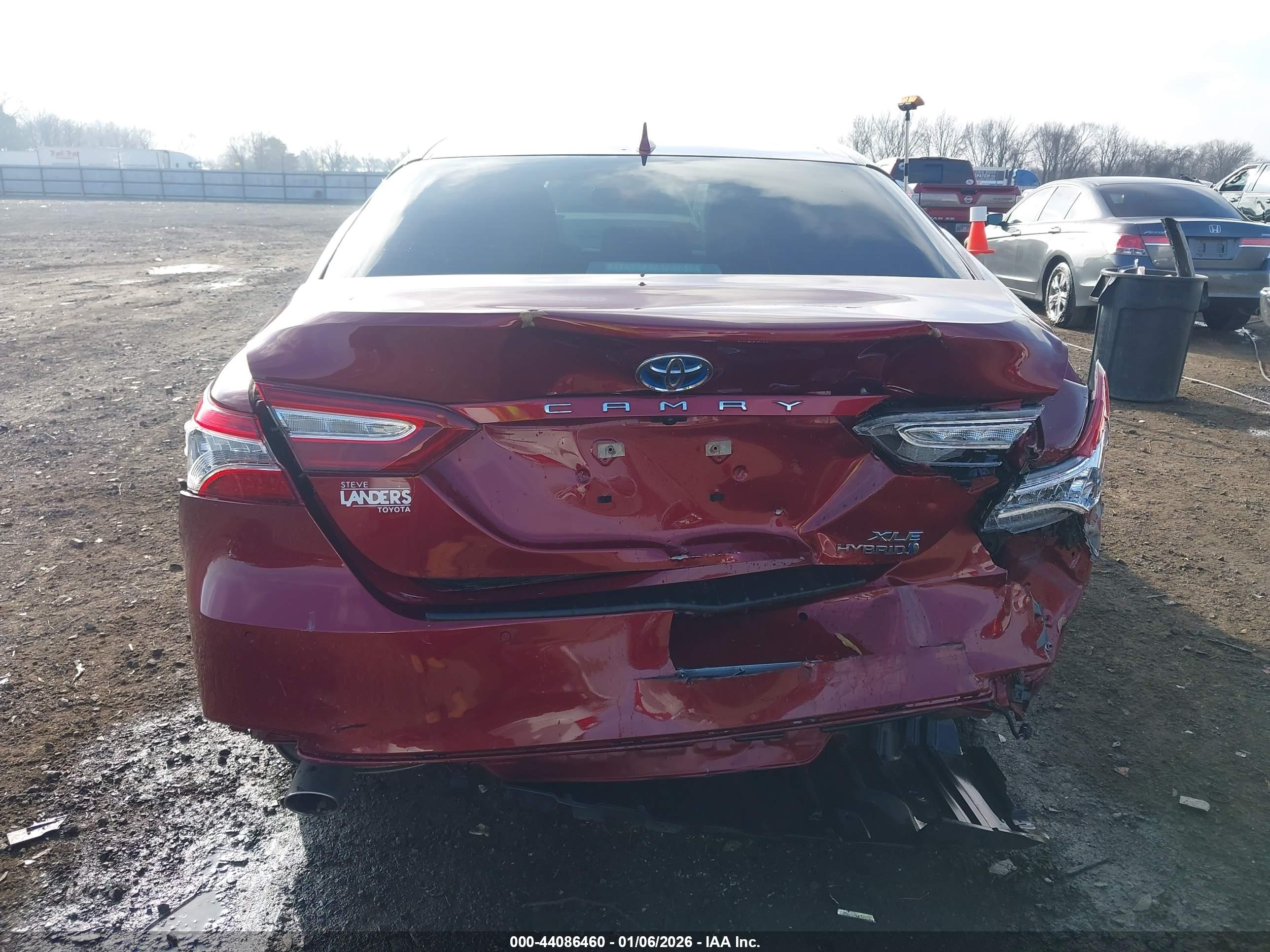 TOYOTA CAMRY image 6