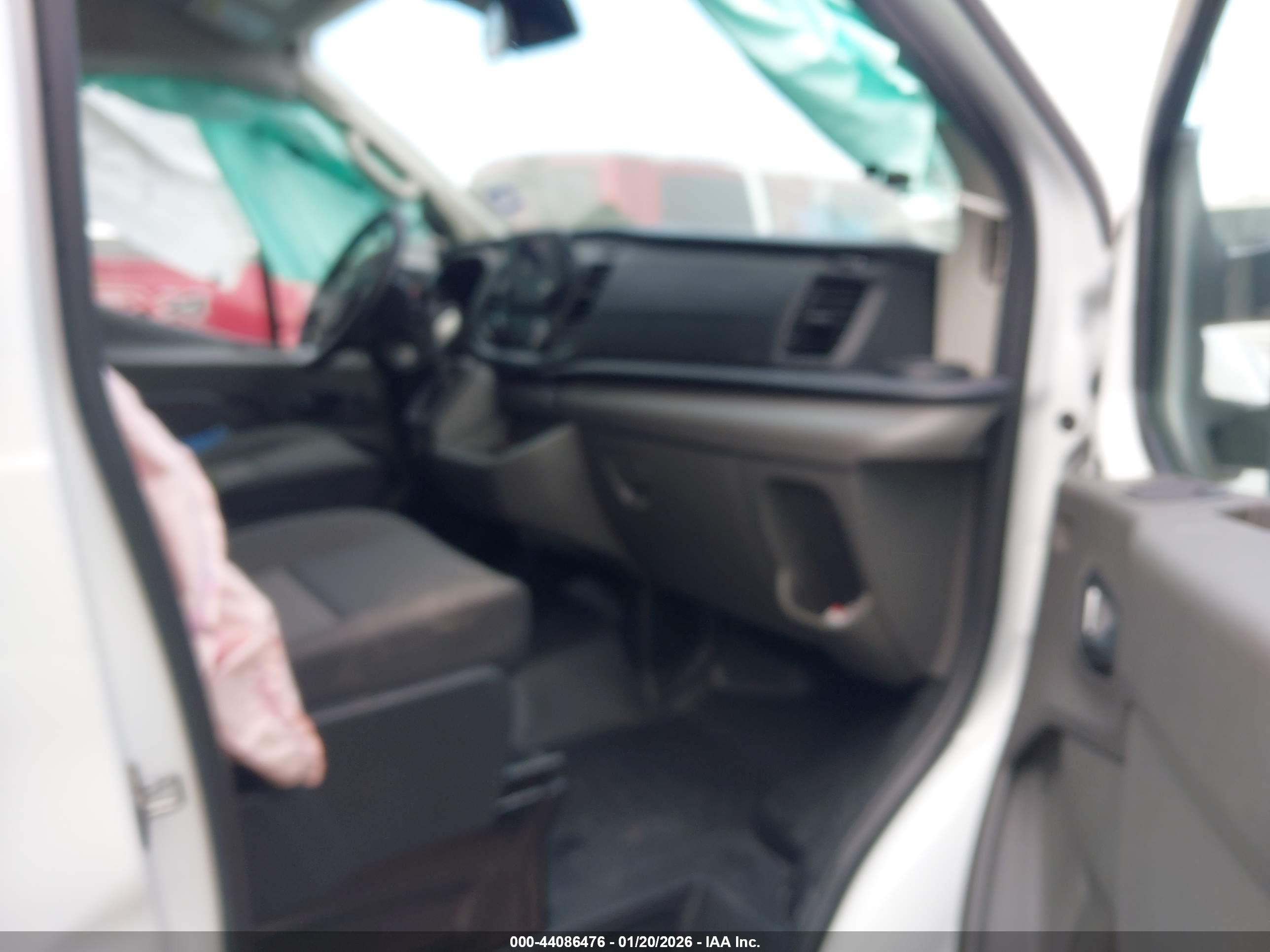 FORD TRANSIT-350 image 5