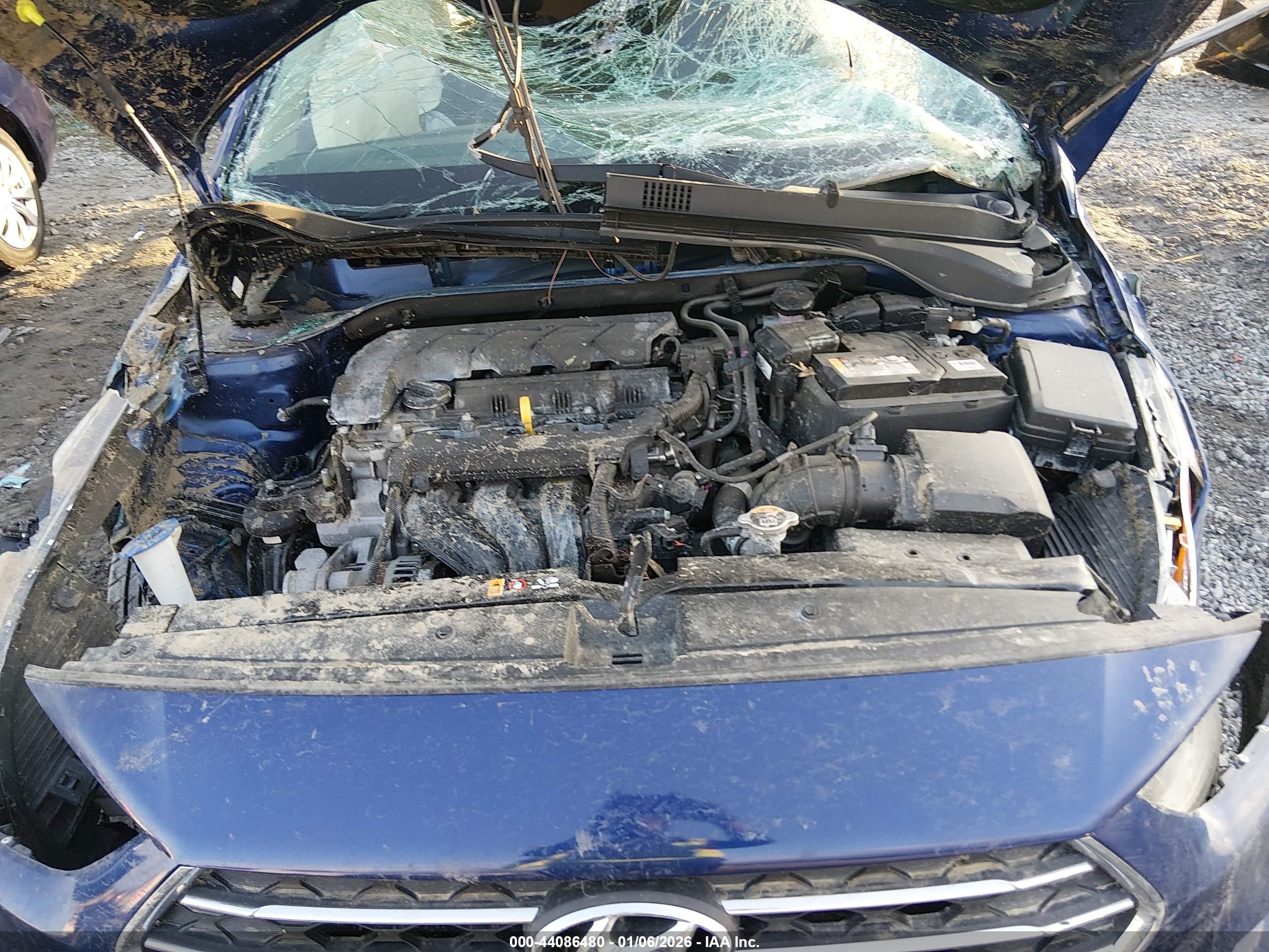 HYUNDAI ACCENT image 10