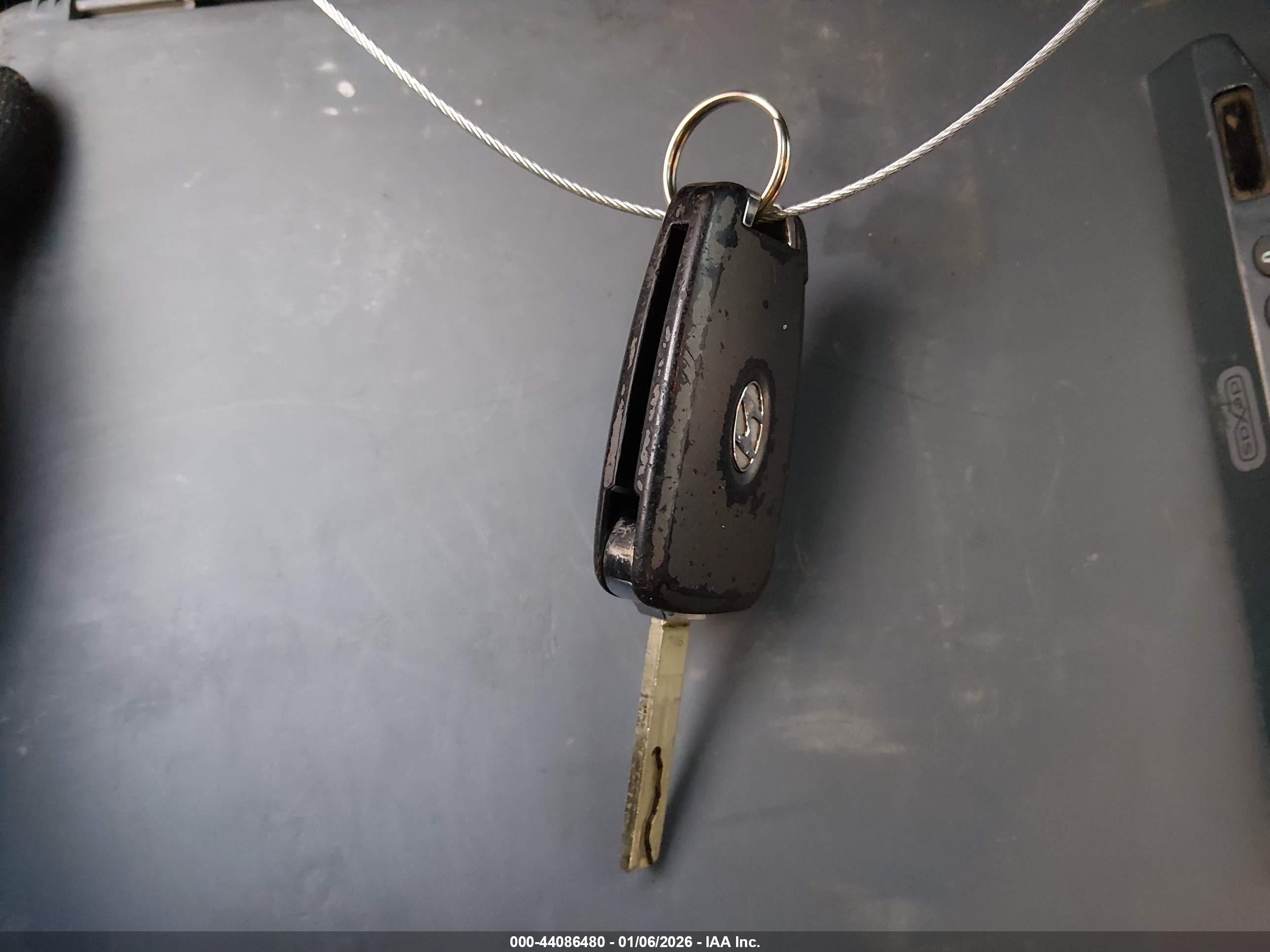 HYUNDAI ACCENT image 11