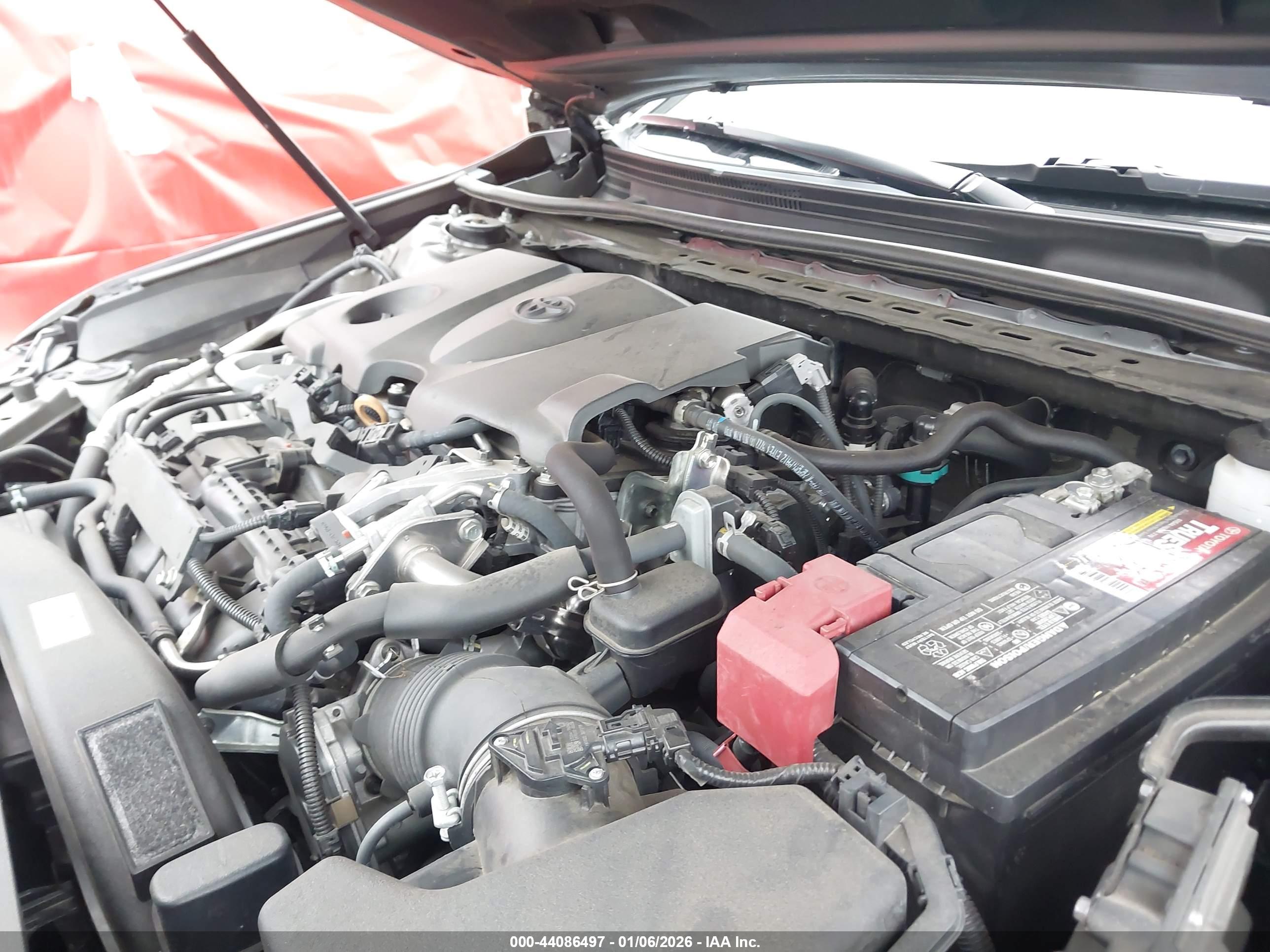 TOYOTA CAMRY image 10