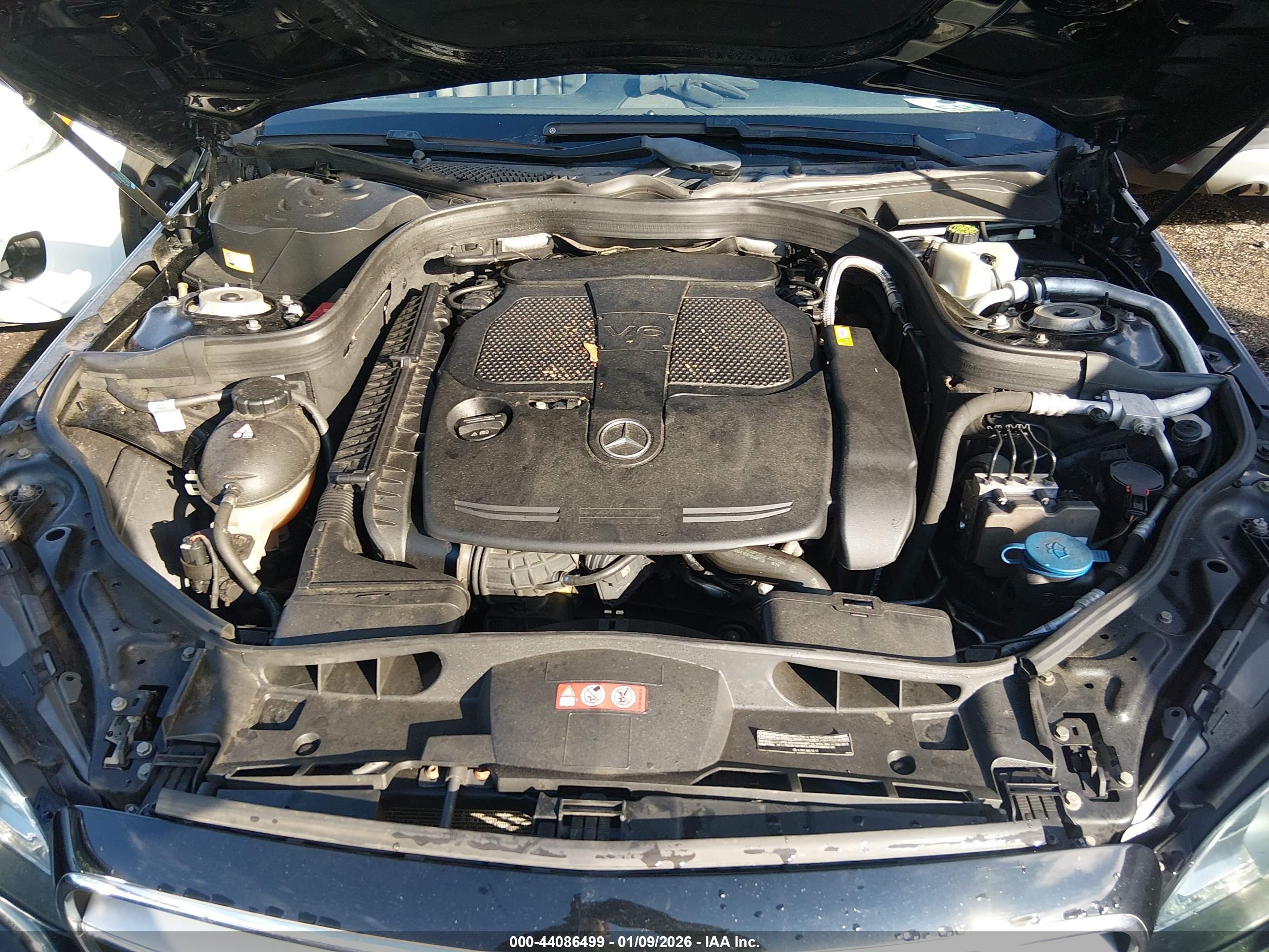 MERCEDES-BENZ E image 10