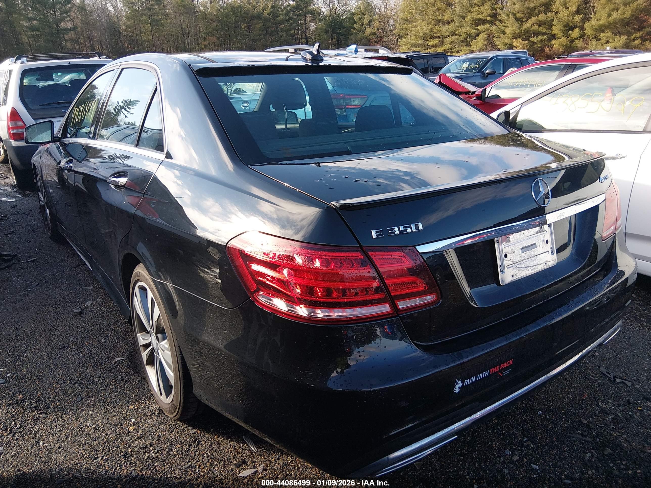 MERCEDES-BENZ E image 3