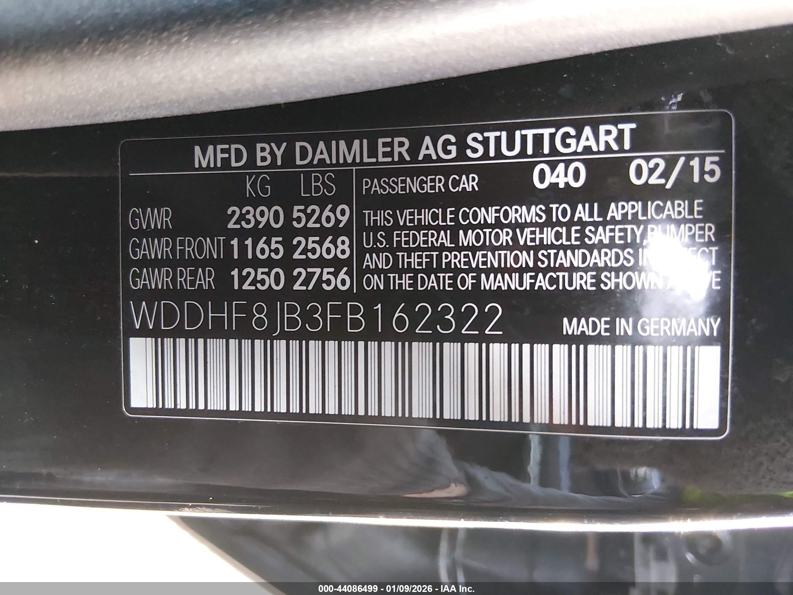 MERCEDES-BENZ E image 9