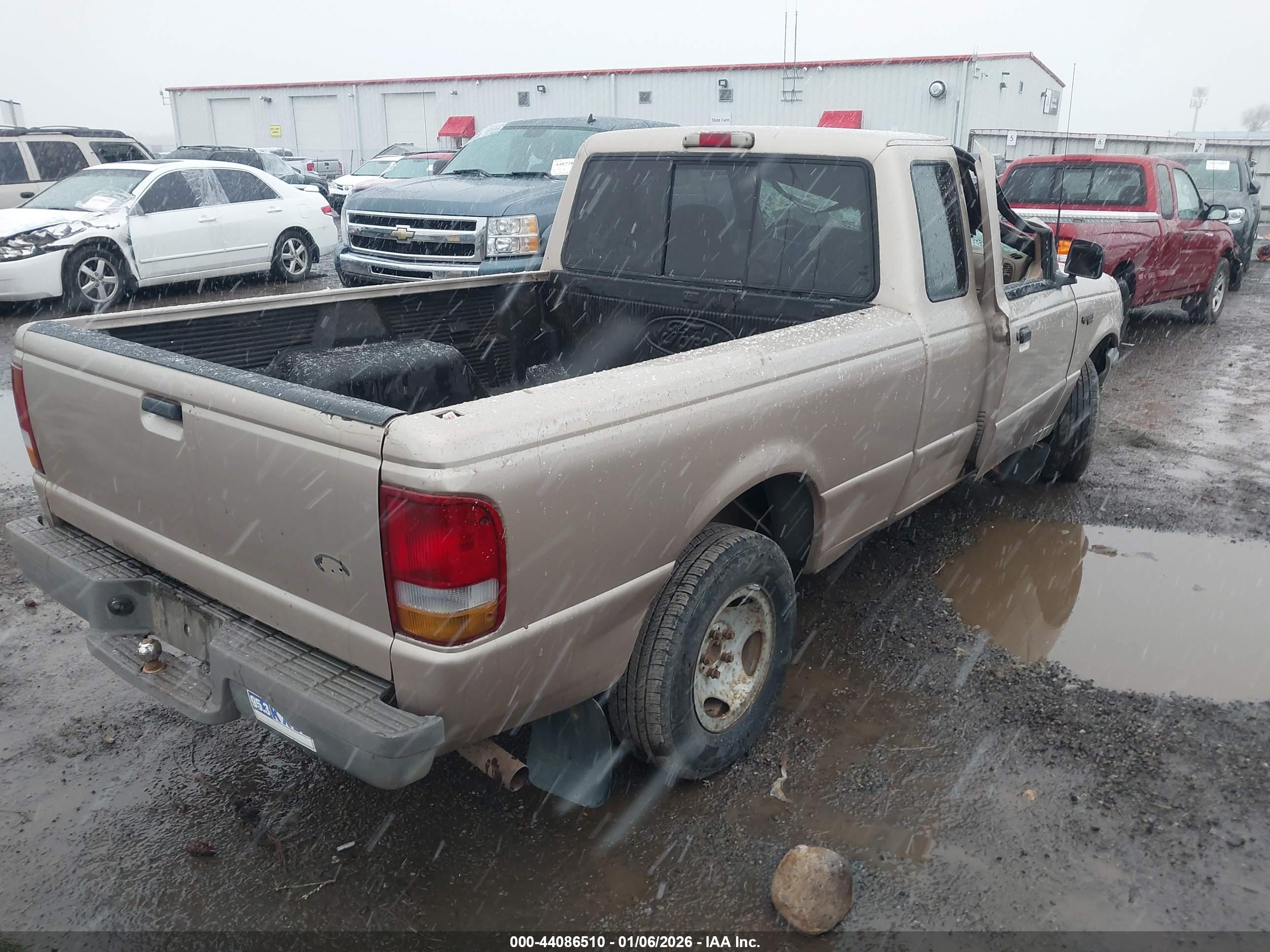 FORD RANGER image 4