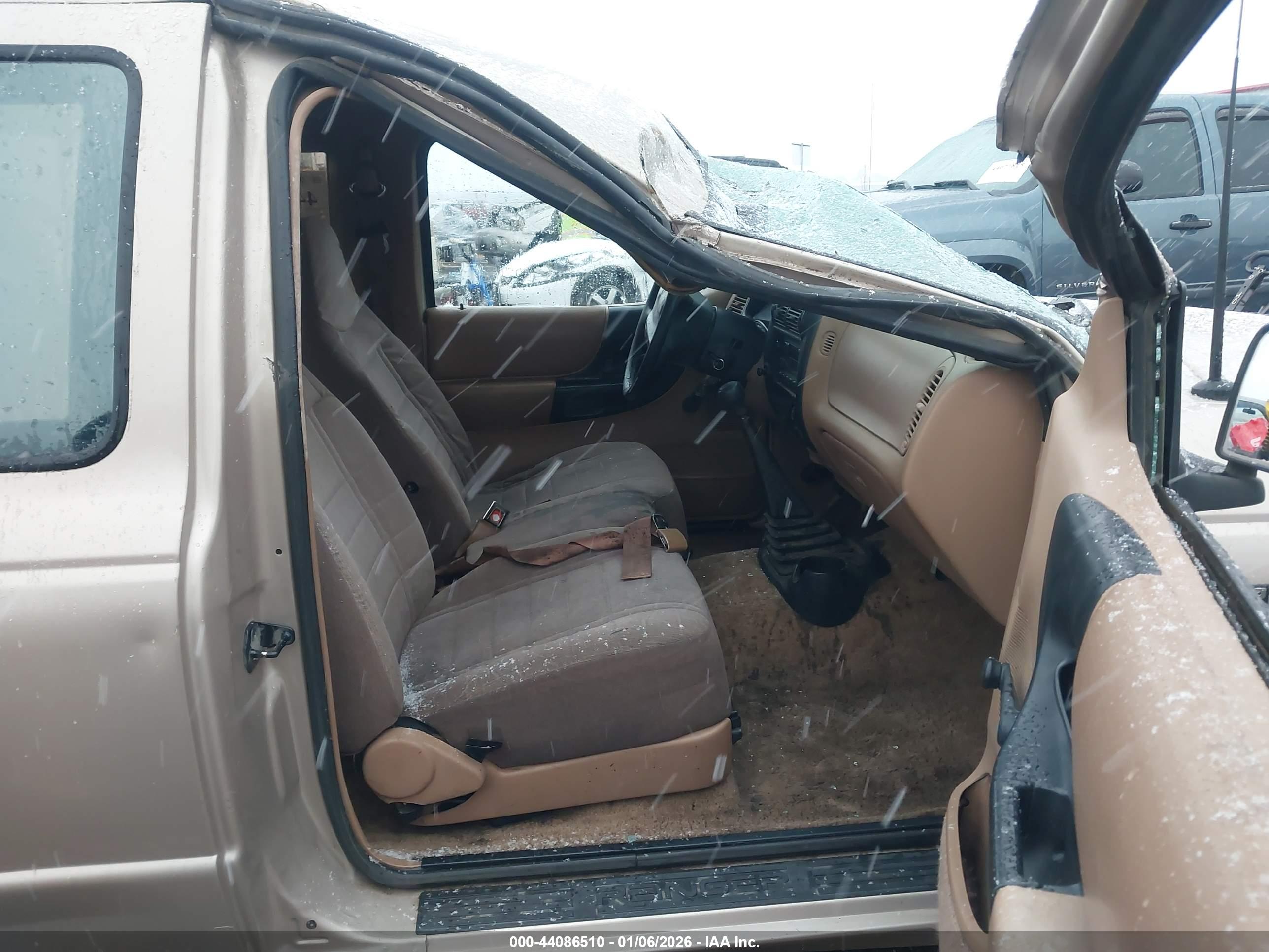 FORD RANGER image 5