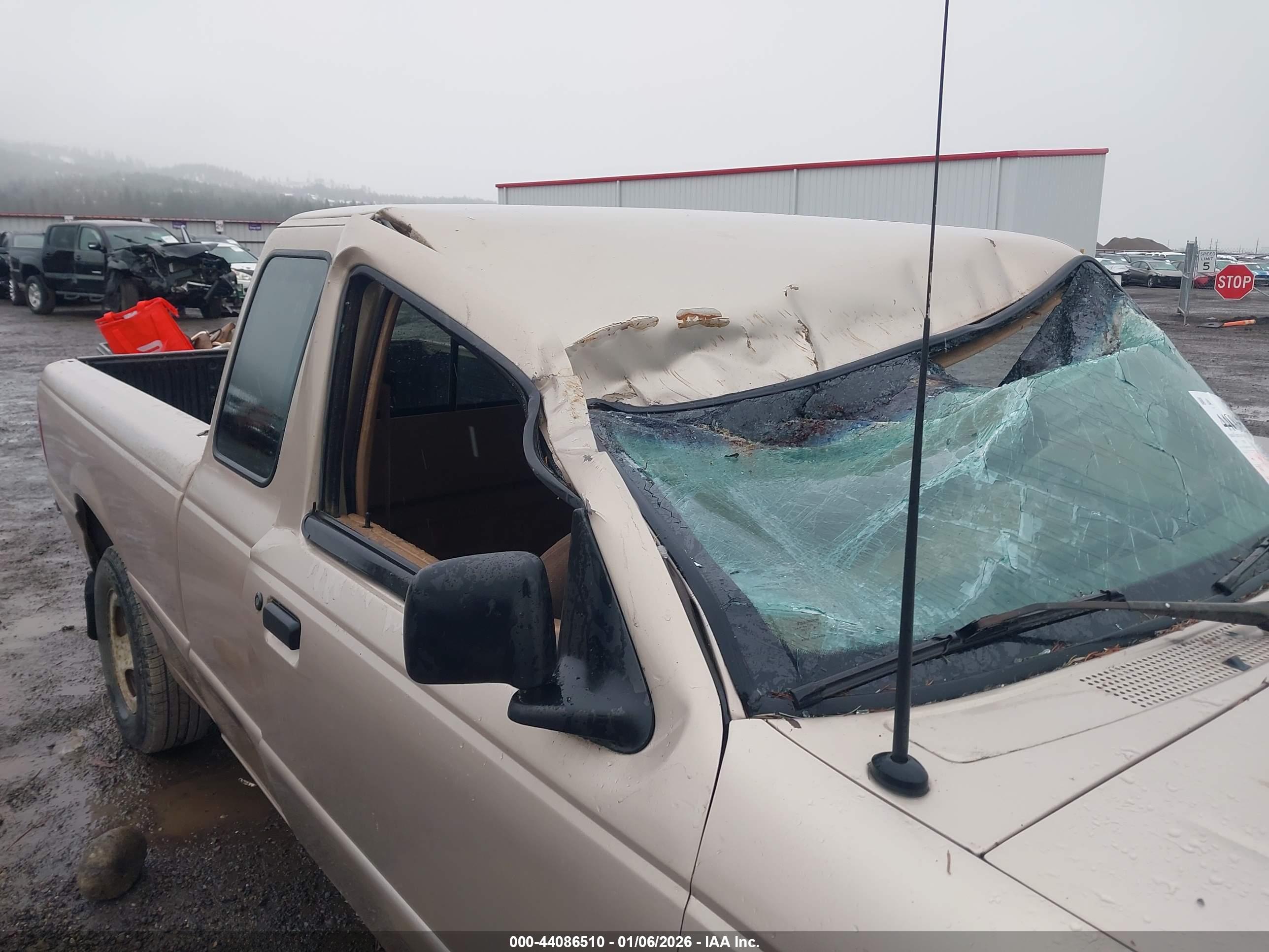 FORD RANGER image 6