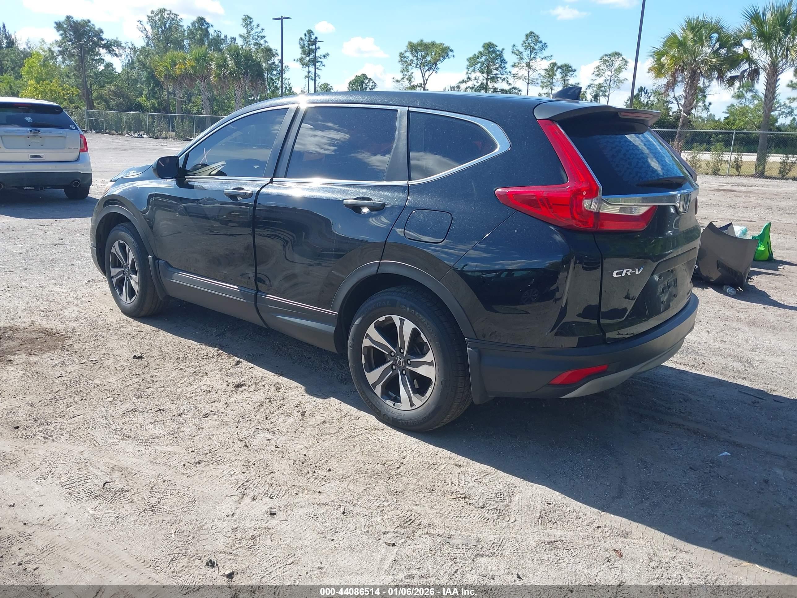 HONDA CR-V image 3