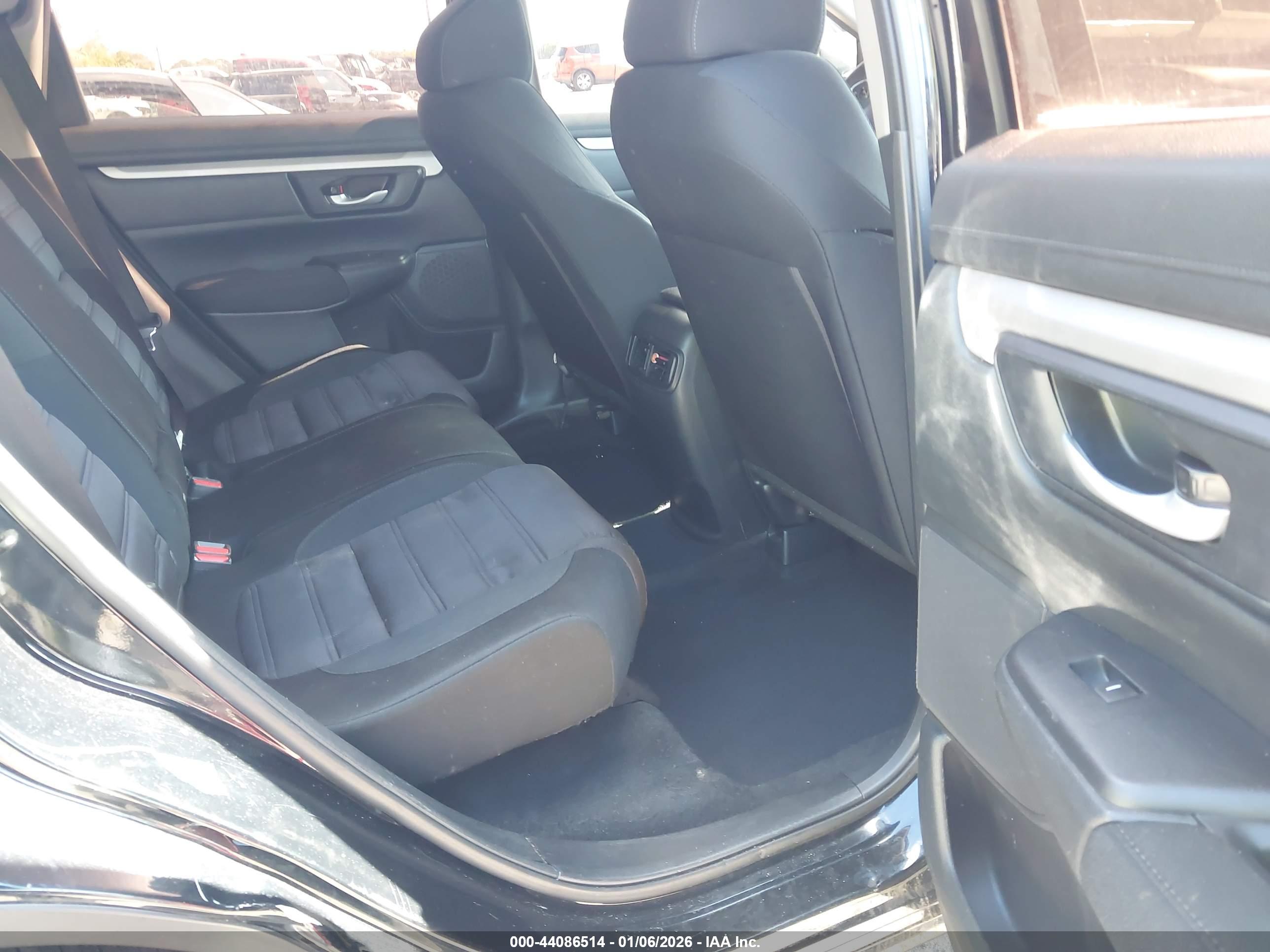 HONDA CR-V image 8