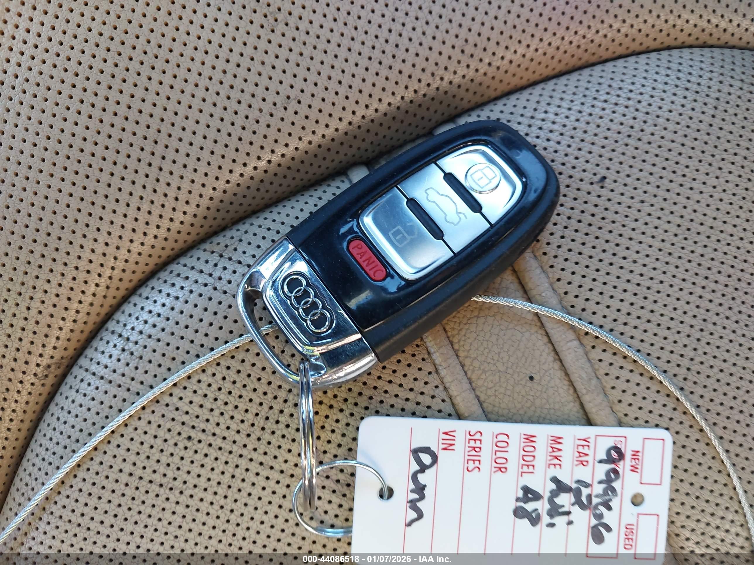 AUDI A8 image 11